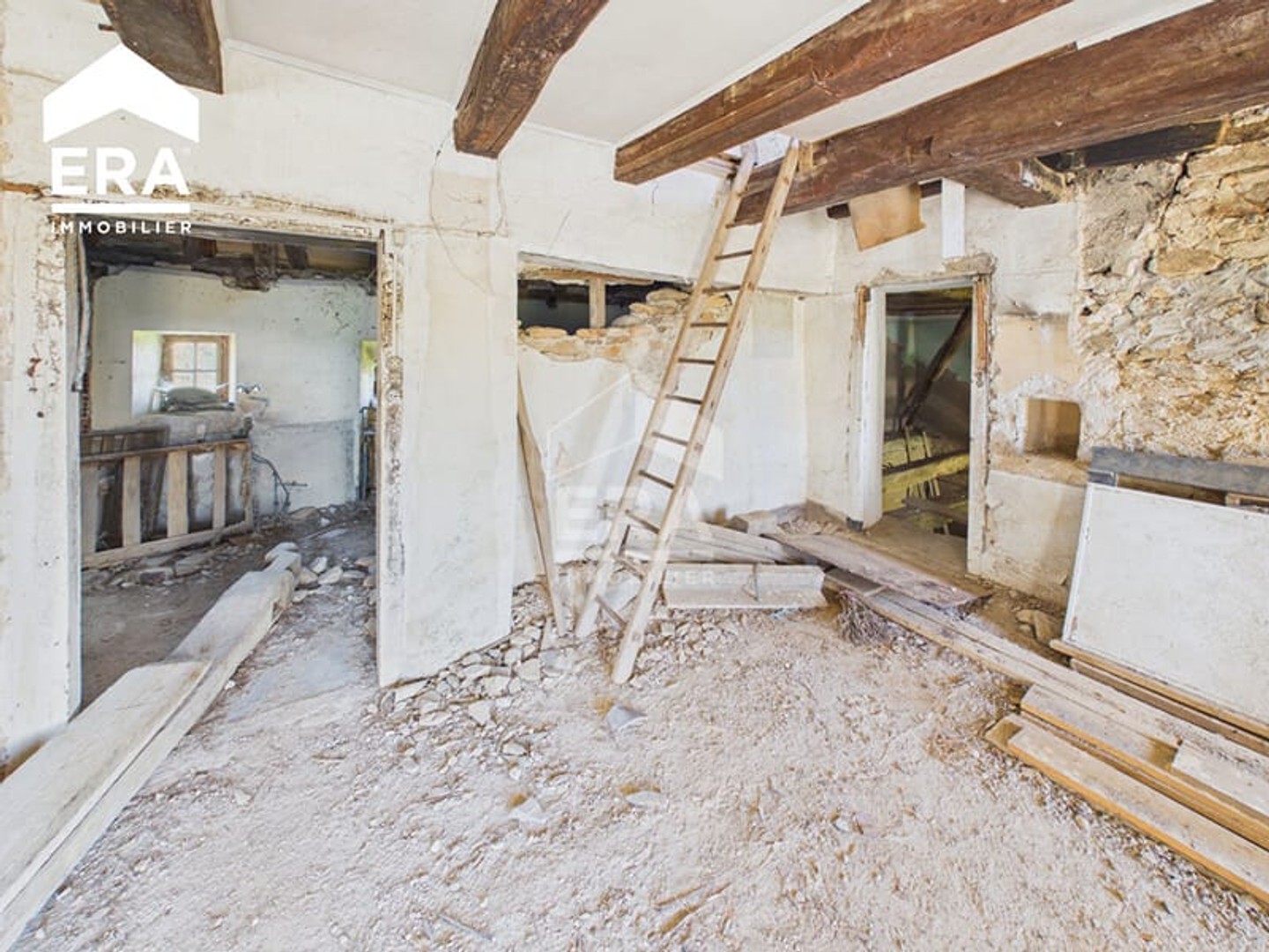 Maison à vendre - 5 pièces - 220m2 - Boussac (12160)
