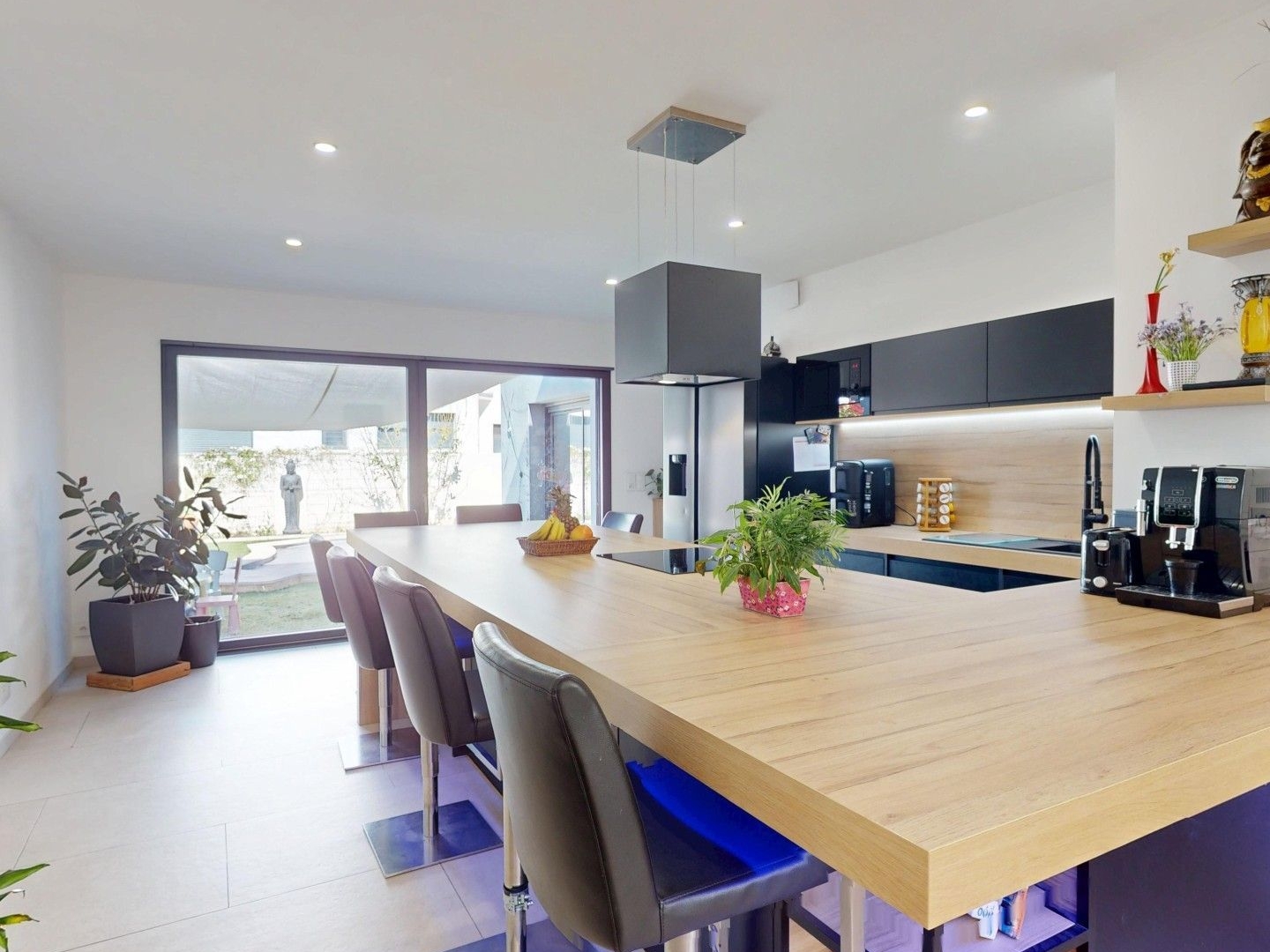 Maison à vendre - 9 pièces - 340m2 - Gignac (34150)