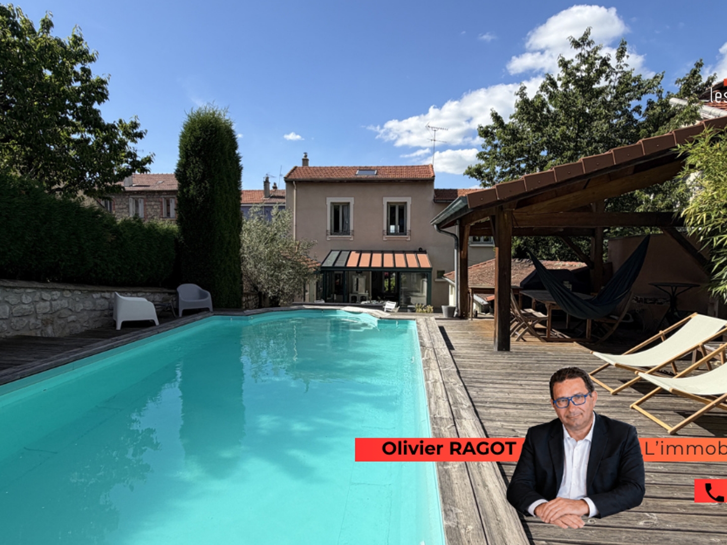 Tènement immobilier comprenant une maison de 151.03 m² avec piscine et un local professionnel de 124.74m²
