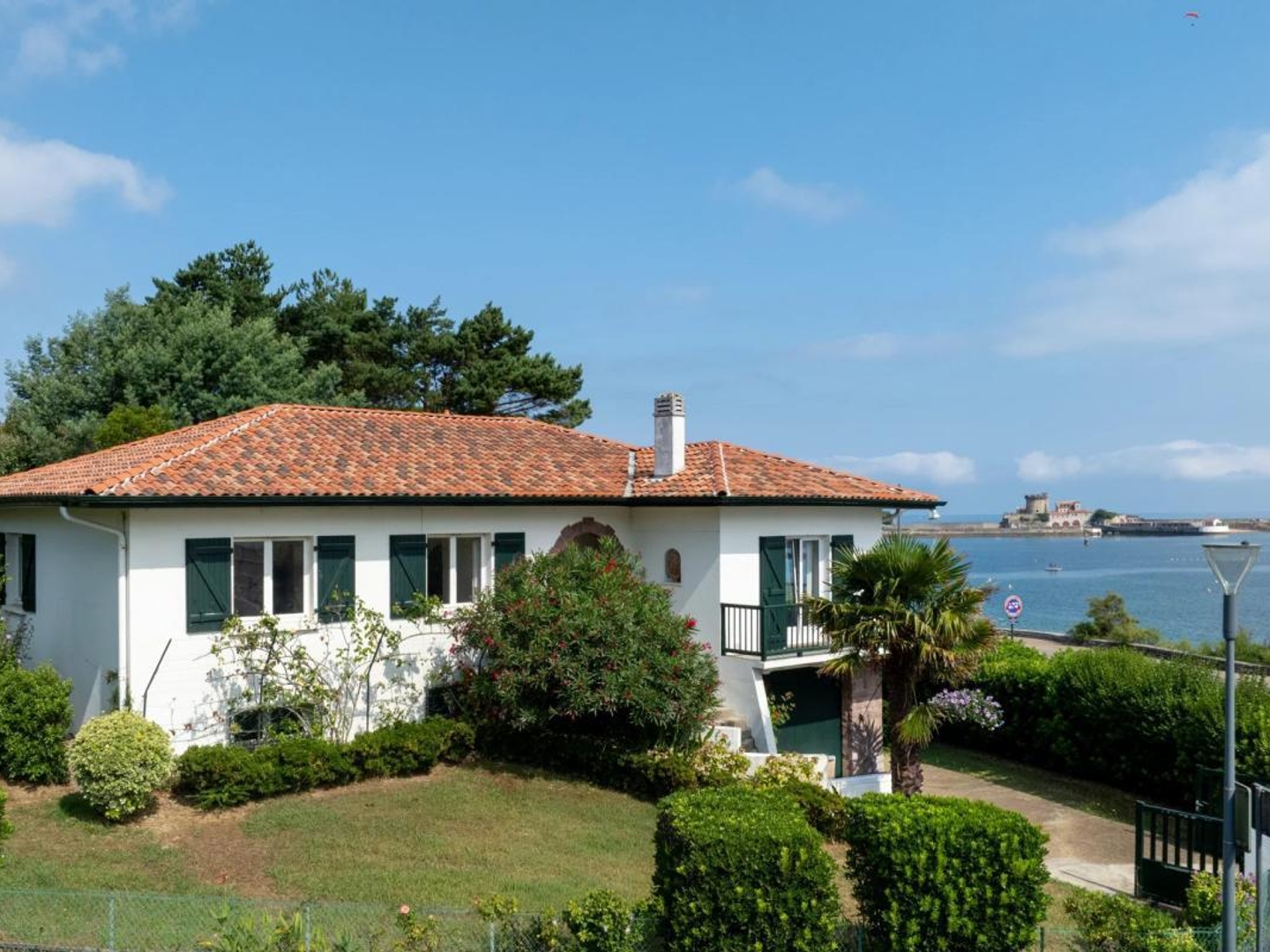 Maison à vendre - 8 pièces - 123m2 - Saint-Jean-De-Luz (64500)