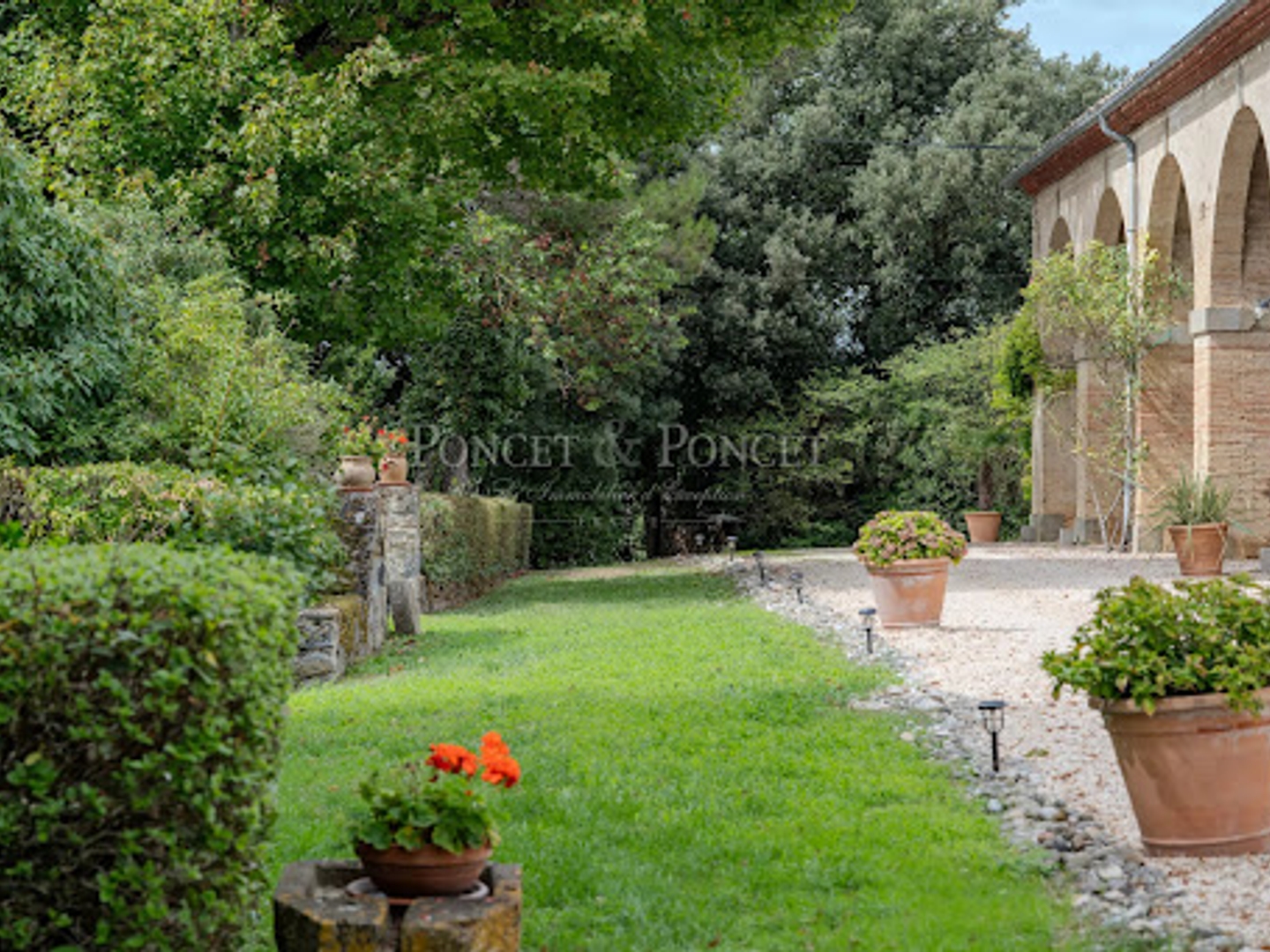 Maison à vendre - 17 pièces - 490m2 - Castelnaudary (11400)