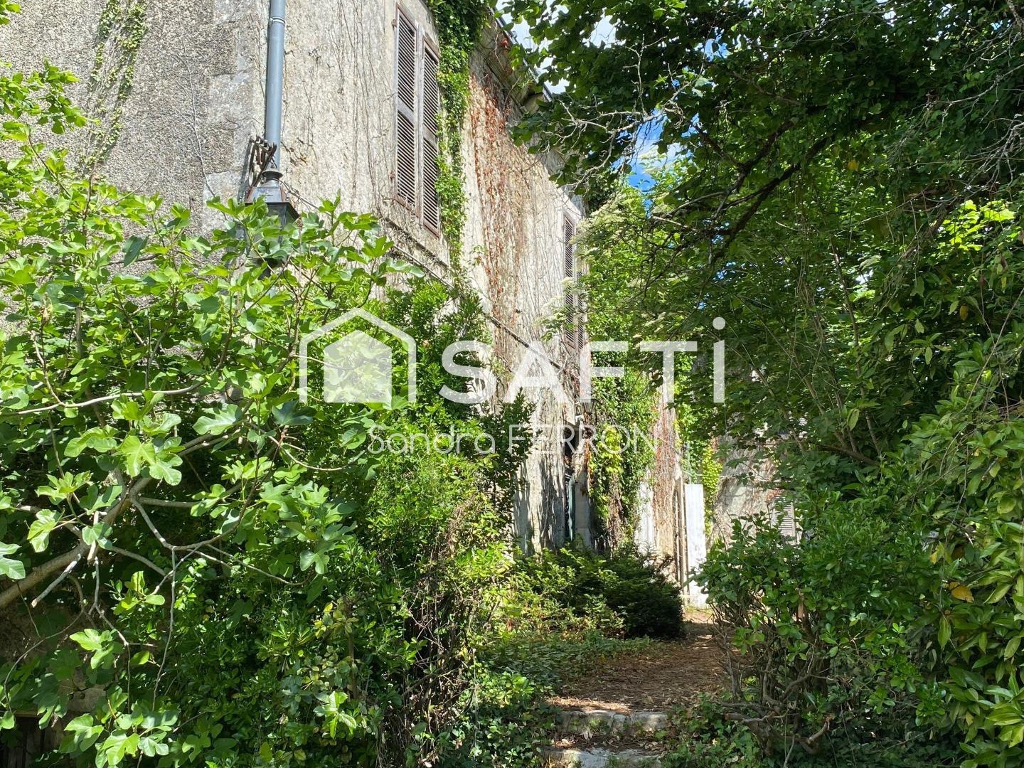 Maison à vendre - 10 pièces - 350m2 - Foussais-Payré (85240)
