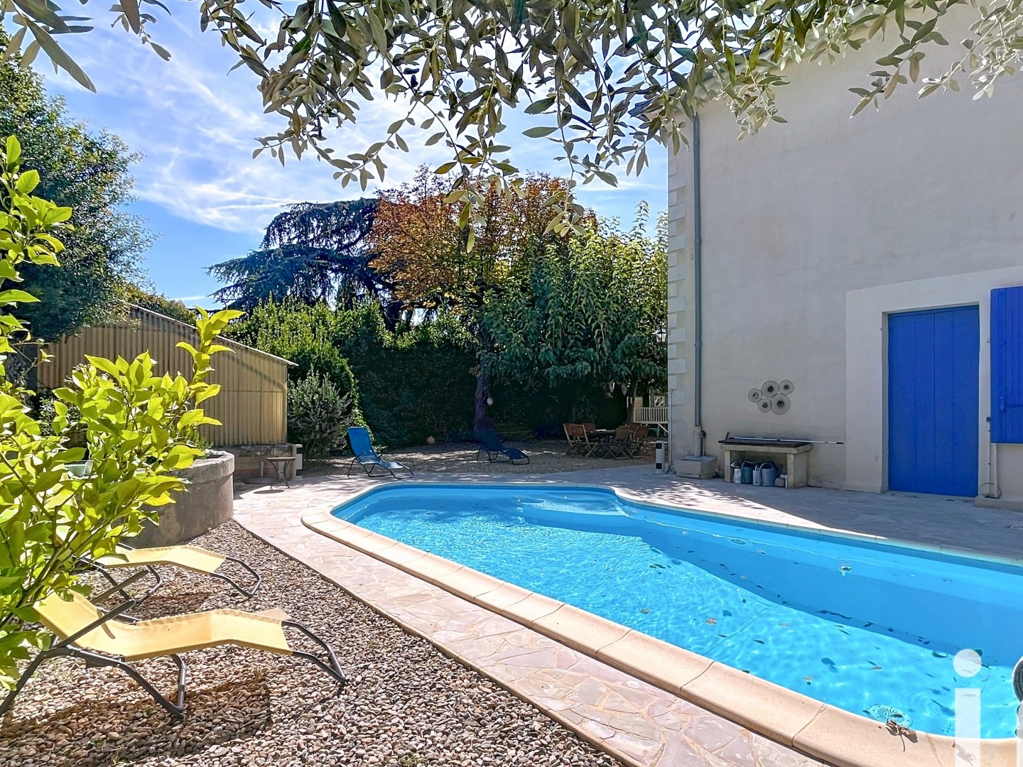 Maison 8 pièces 217 m²