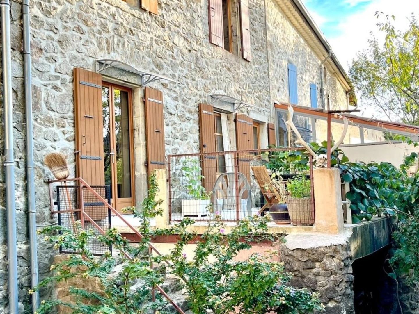 Maison à vendre - 4 pièces - 97m2 - Vals-Les-Bains (07600)