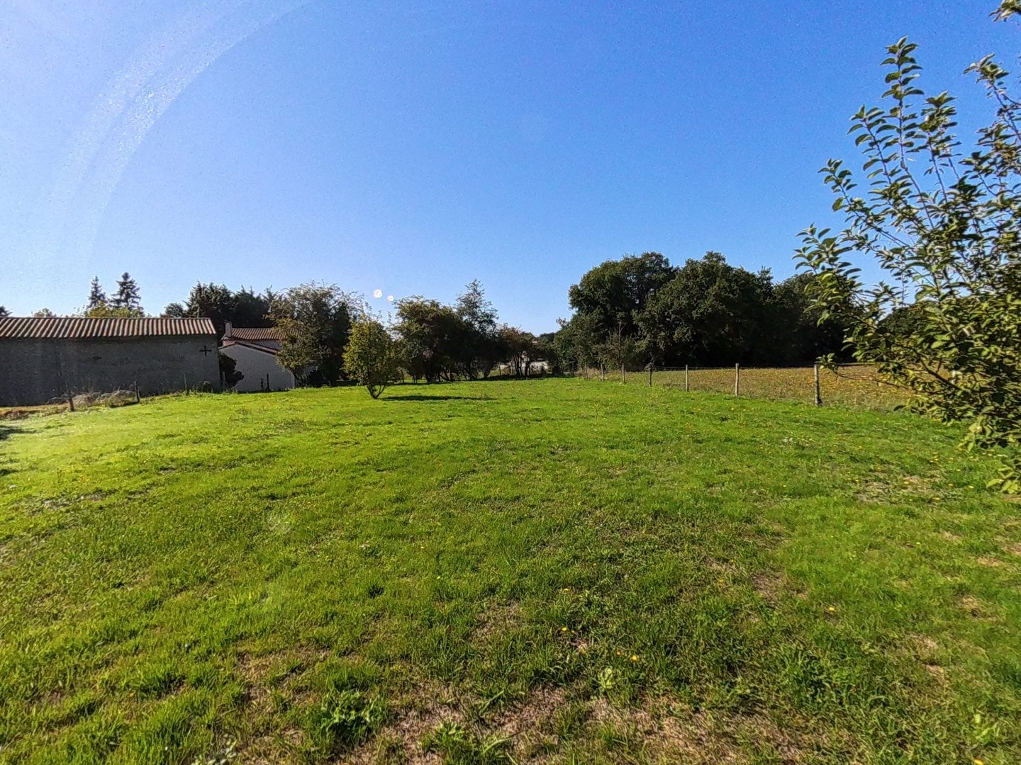 Terrain à vendre - 1127m2 - Iteuil (86240)