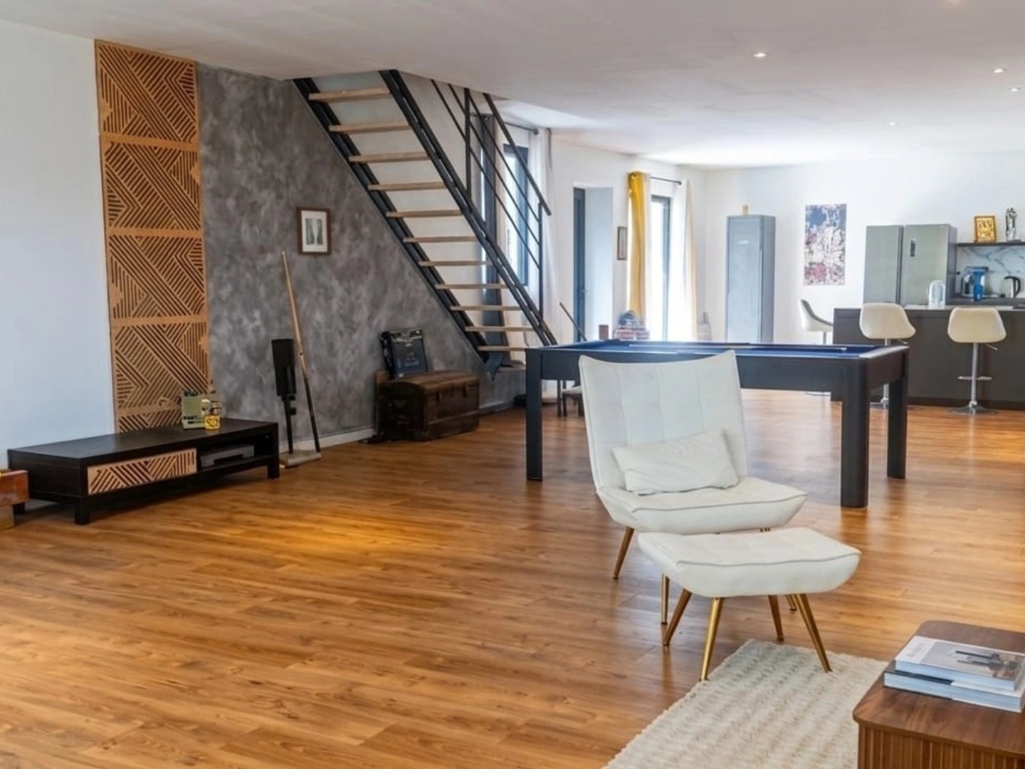 Maison à vendre - 5 pièces - 207m2 - Salon-De-Provence (13300)