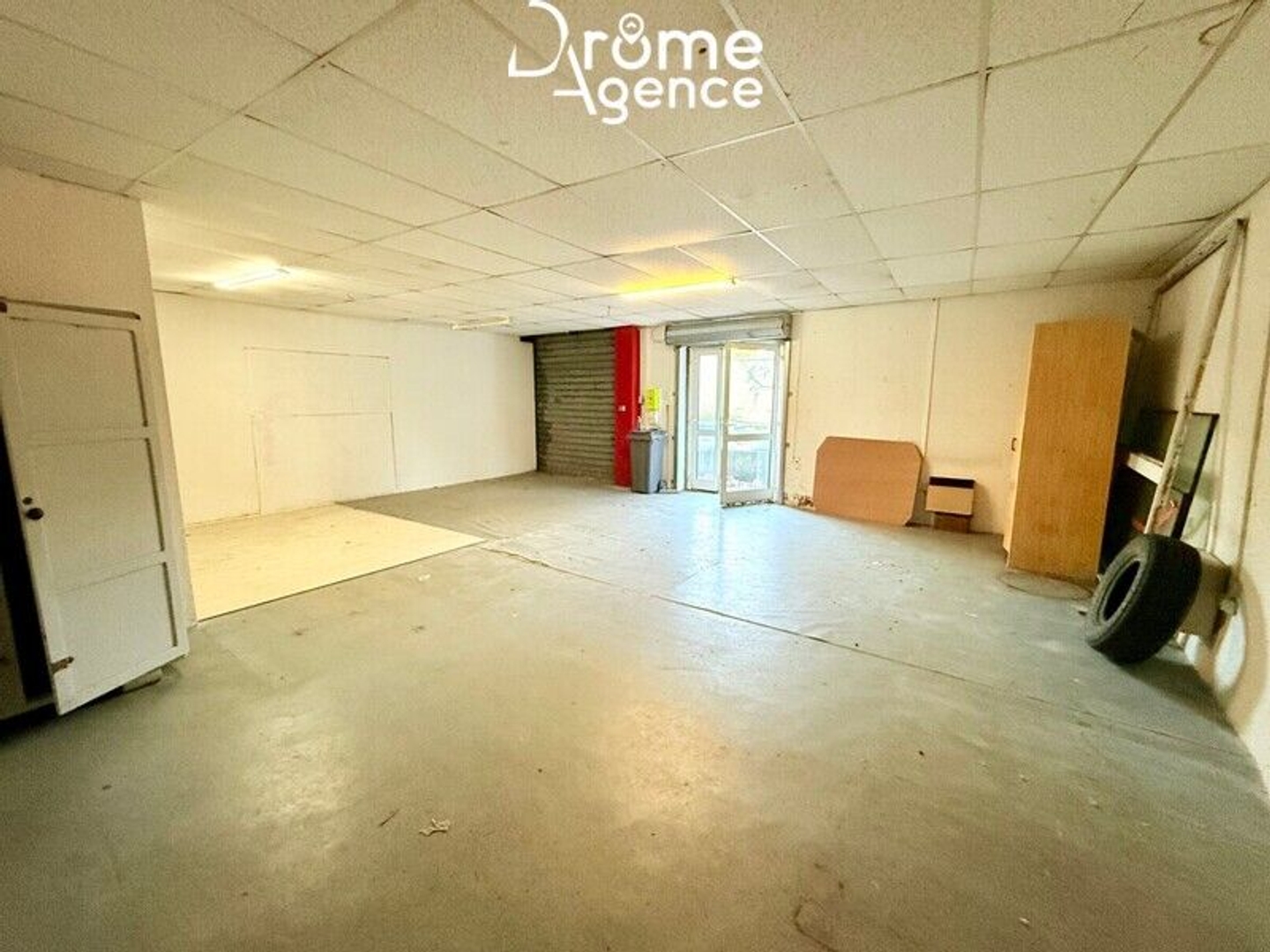 Magasin à vendre - 1 pièce - 60m2 - Valence (26000)