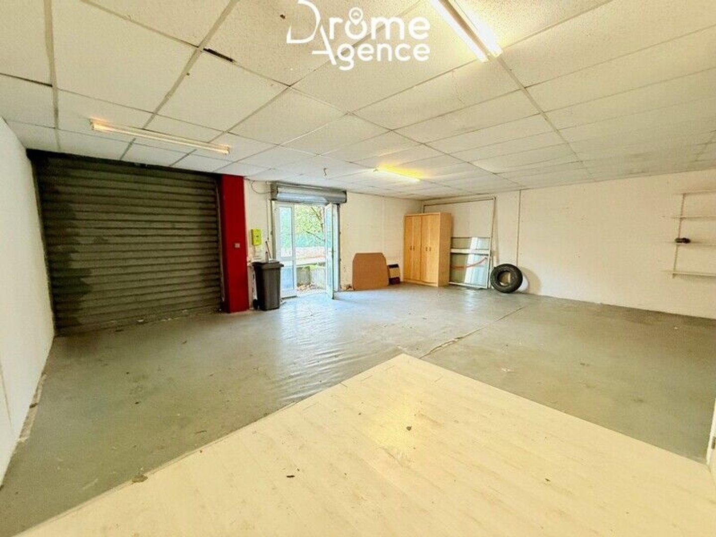 Magasin à vendre - 1 pièce - 60m2 - Valence (26000)