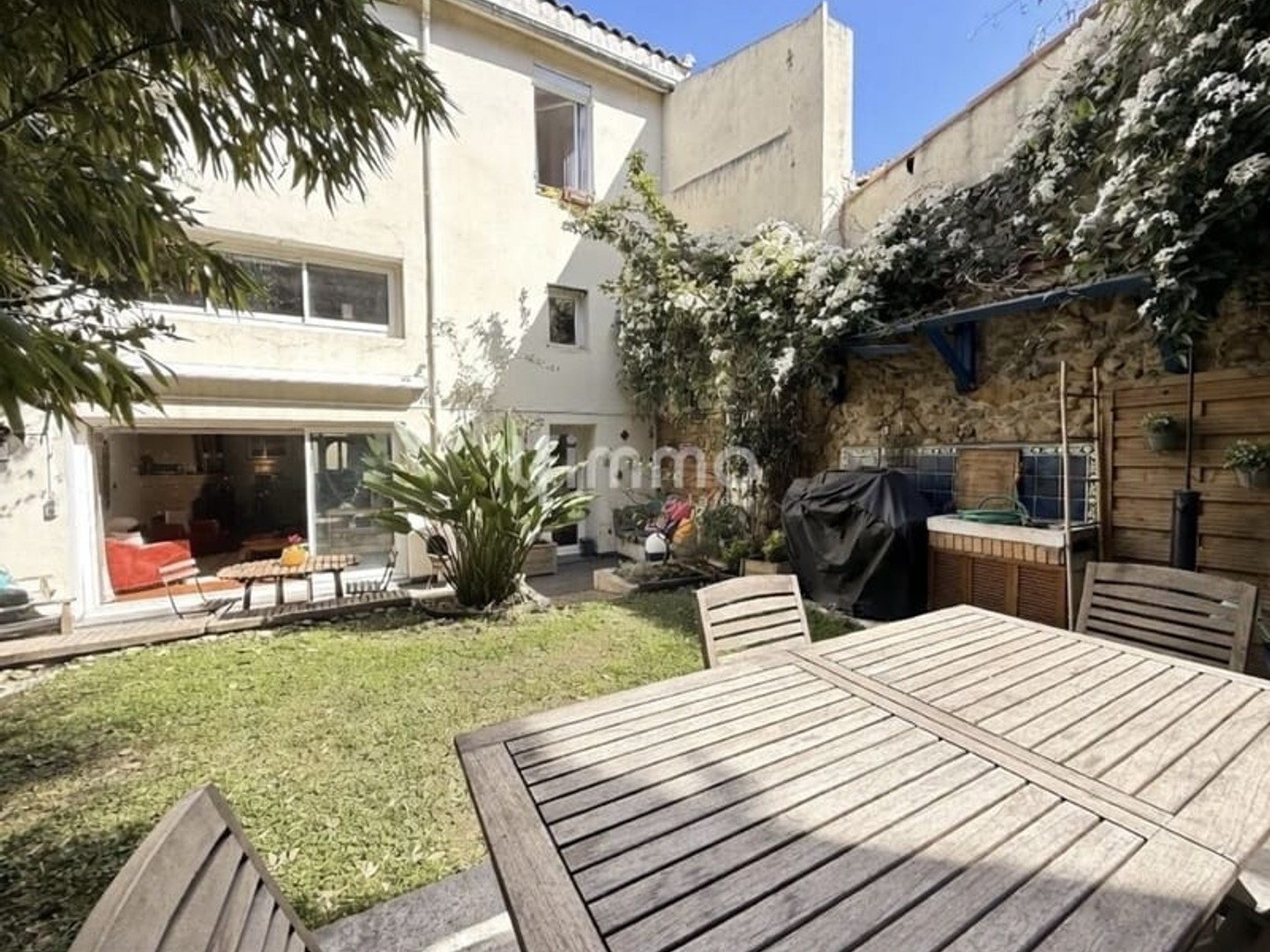 Marseille 4ème/ Maison Jardin Garage