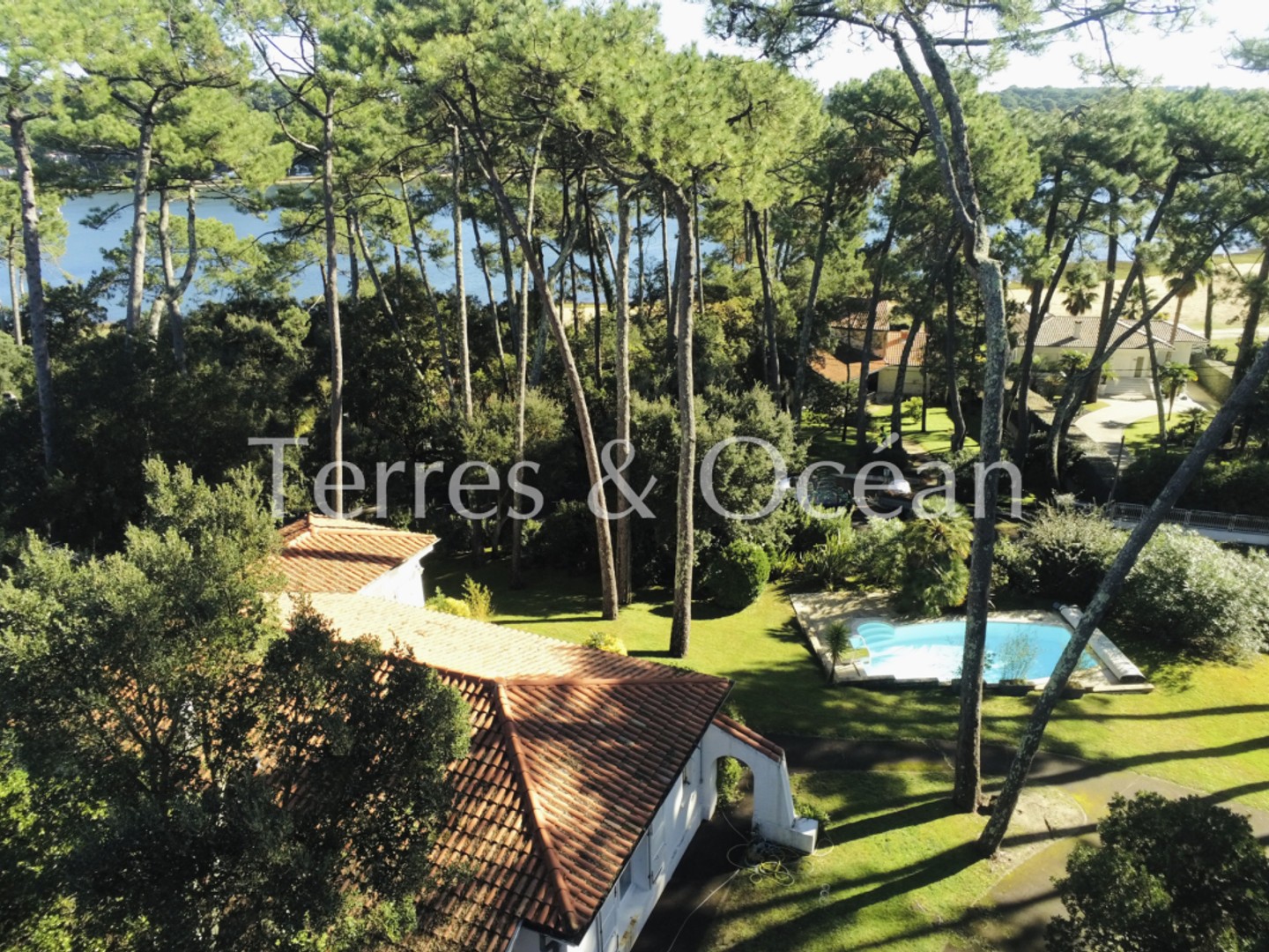 MAISON LAC ET MER AVEC VUE IMPRENABLE SUR LE LAC D'HOSSEGOR