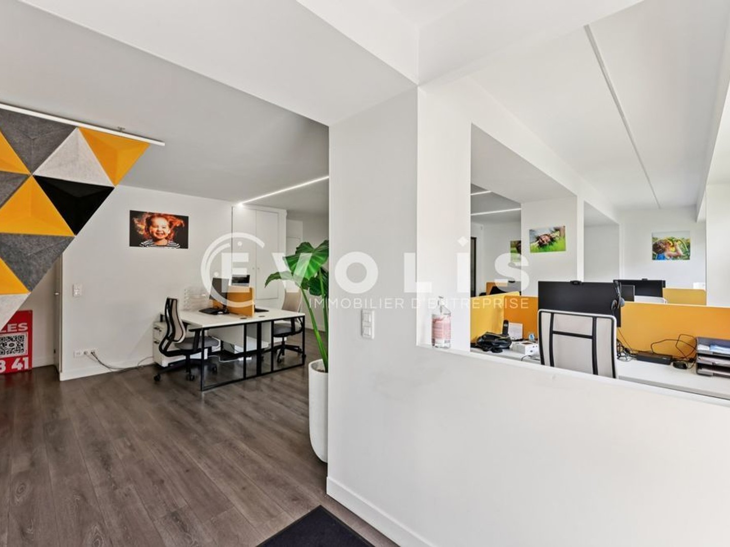 Bureaux - A VENDRE - 122 m² non divisibles