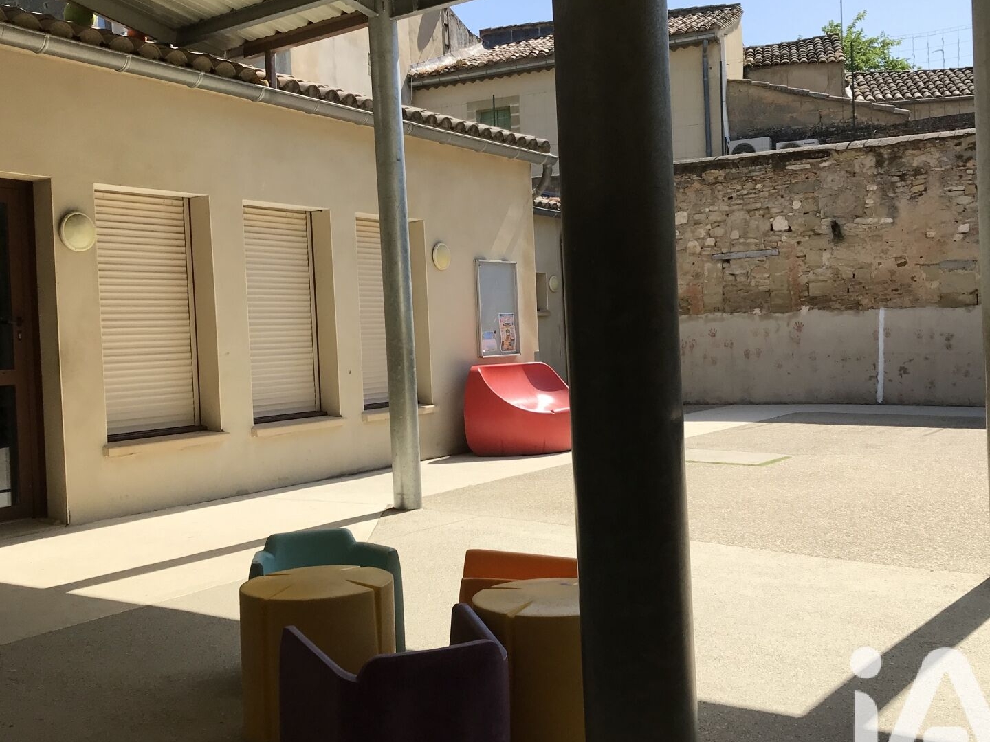 Appartement à vendre - 4 pièces - 226m2 - Saint-Quentin-La-... (30700)