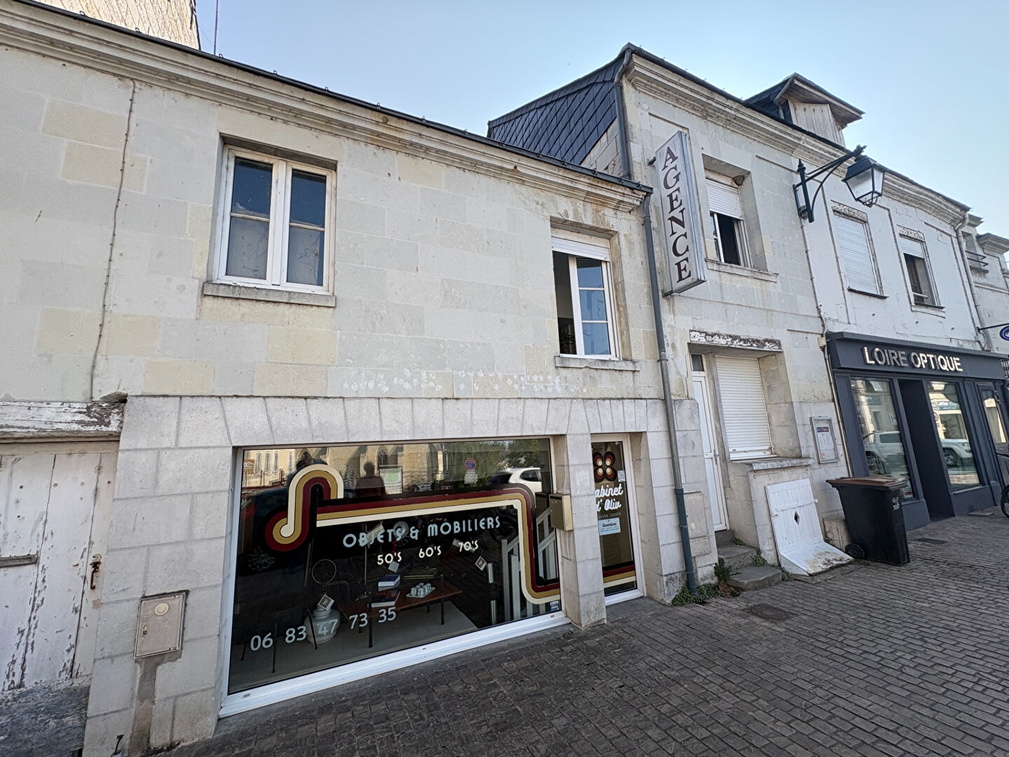 Immeuble de rapport Gennes Val De Loire 4 appartements et un local commercial