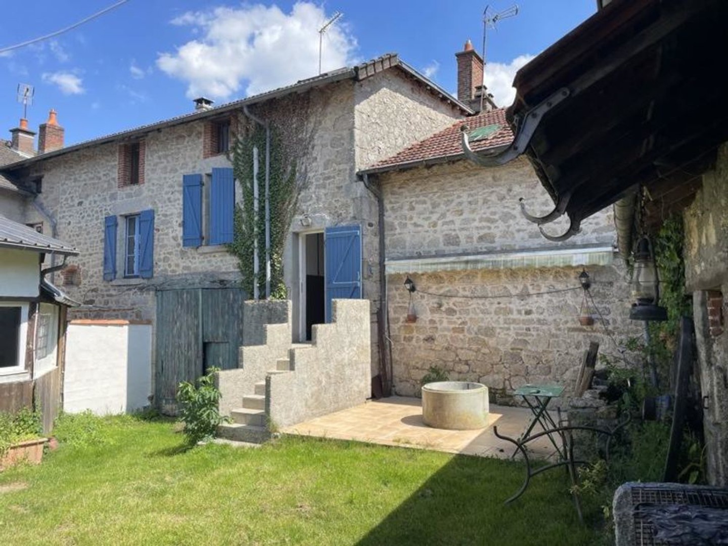 Maison de bourg de 5 pièces principales