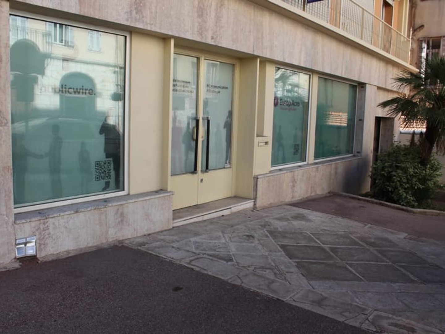 Magasin à vendre - 80m2 - Grasse (06130)