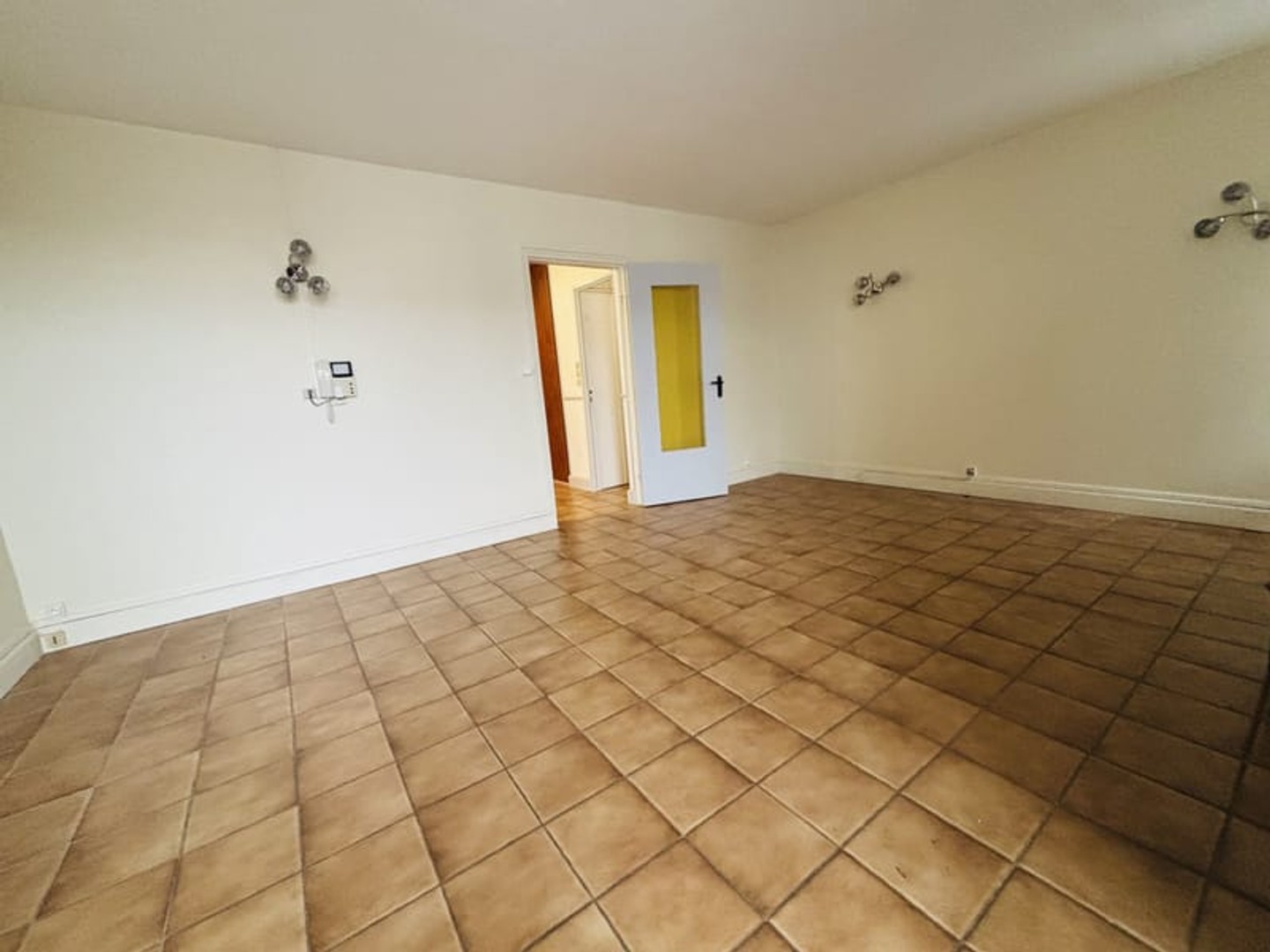 Appartement 76 m2, tour Jacques Coeur, BOURGES NORD