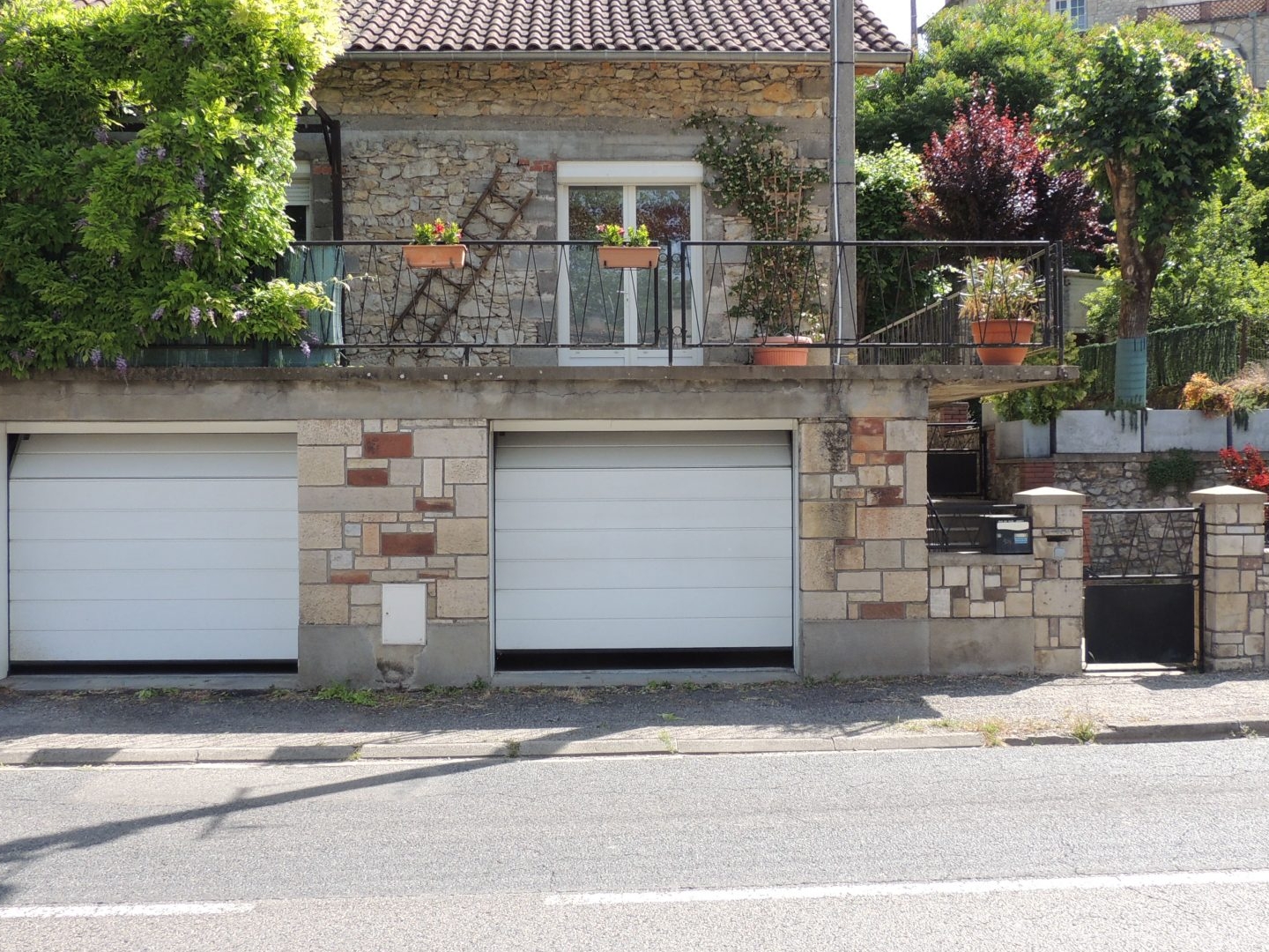 Maison traditionnelle 121 m²  Beaux volumes, proximité cent
