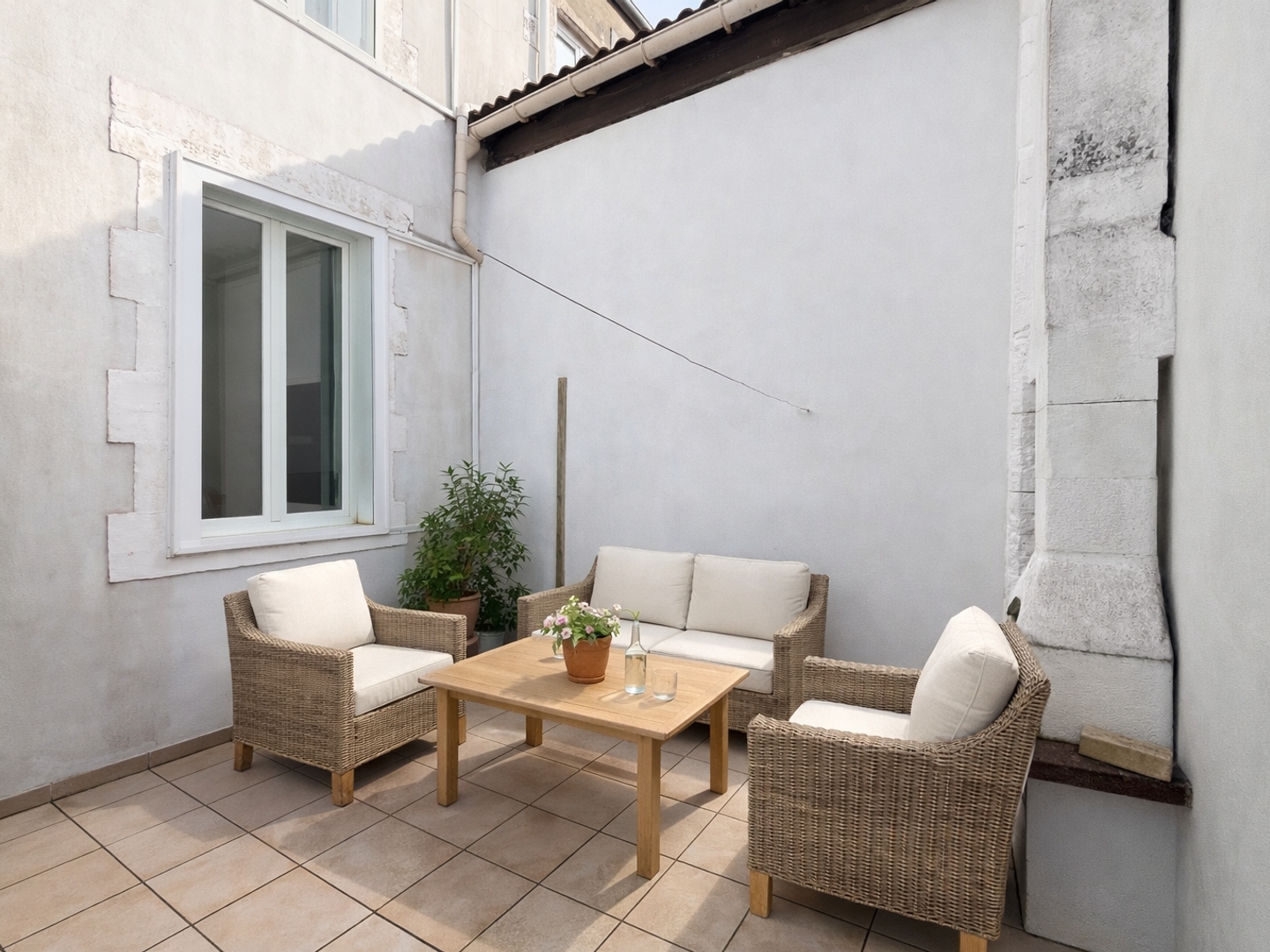 Maison à vendre - 5 pièces - 96m2 - Saint-Georges-De-... (17110)