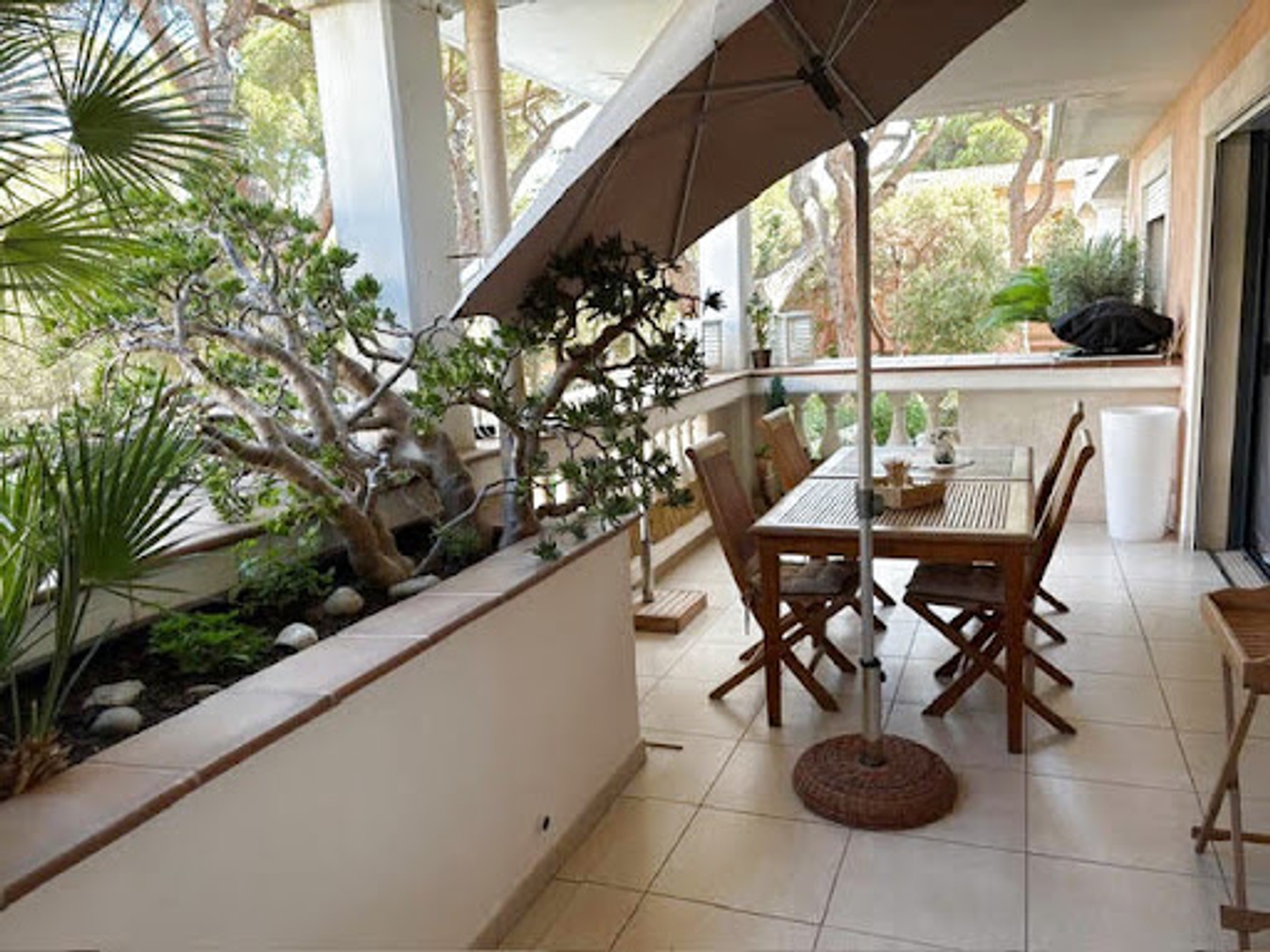 Appartement à vendre - 3 pièces - 80m2 - Hyères (83400)