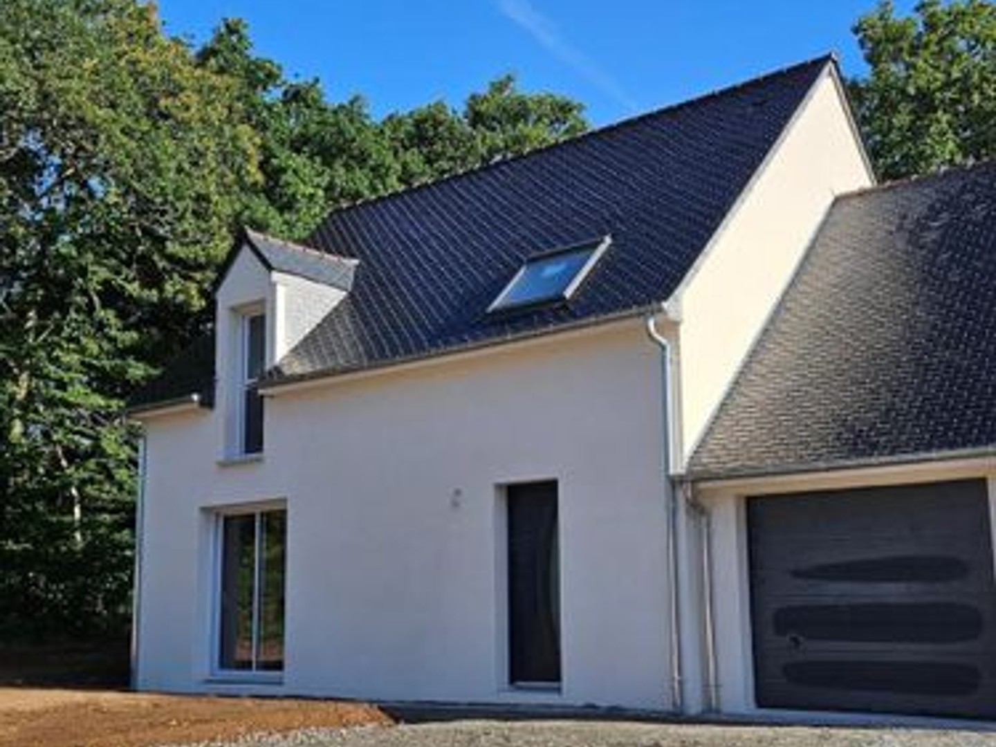 Au bourg de Tréméven, 3 chambres et un garage