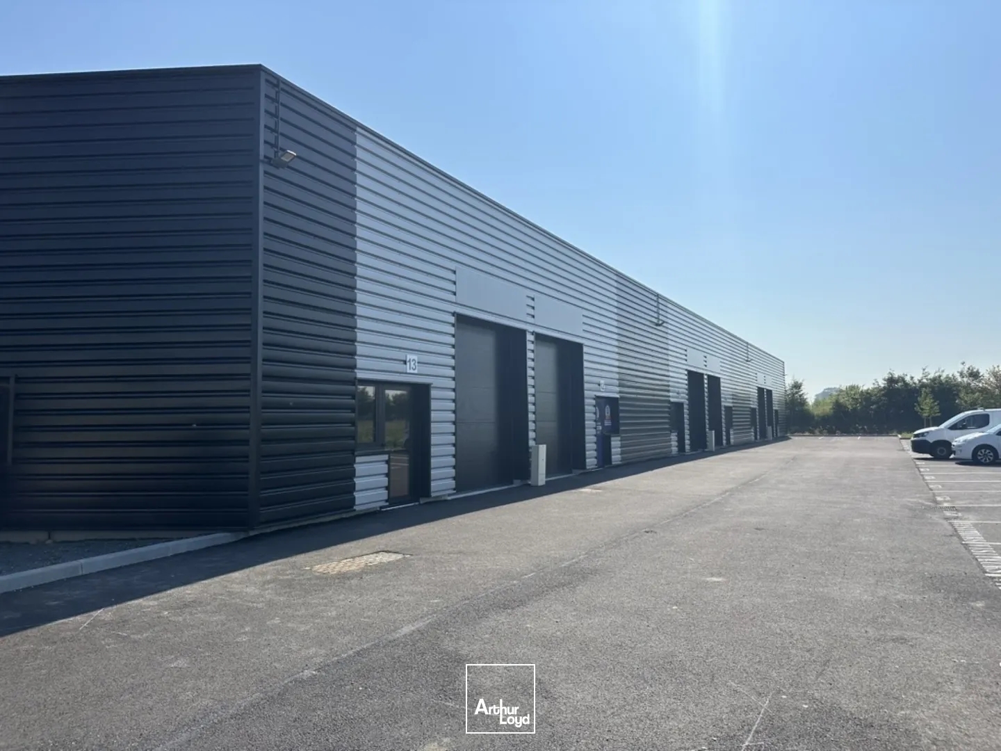 Locaux à vendre - 105m2 - Martin-Église (76370)