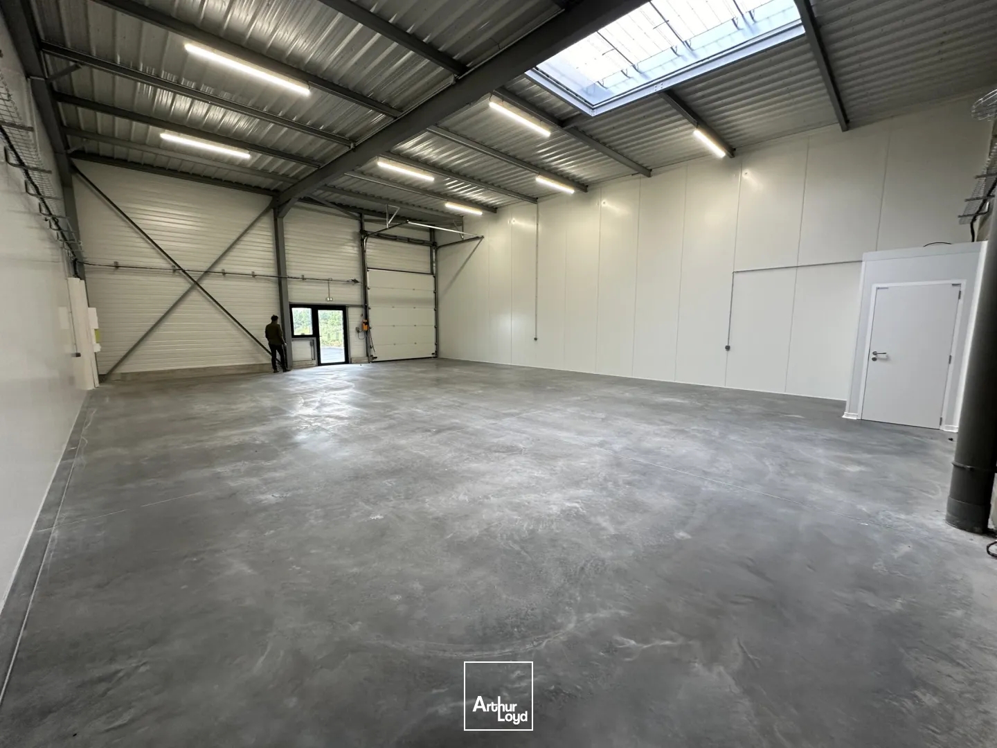 Locaux à vendre - 105m2 - Martin-Église (76370)