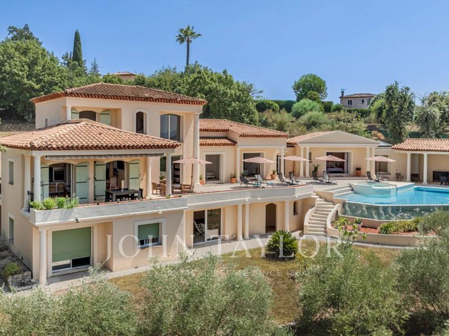 Maison de luxe 9 pièces 314 m²