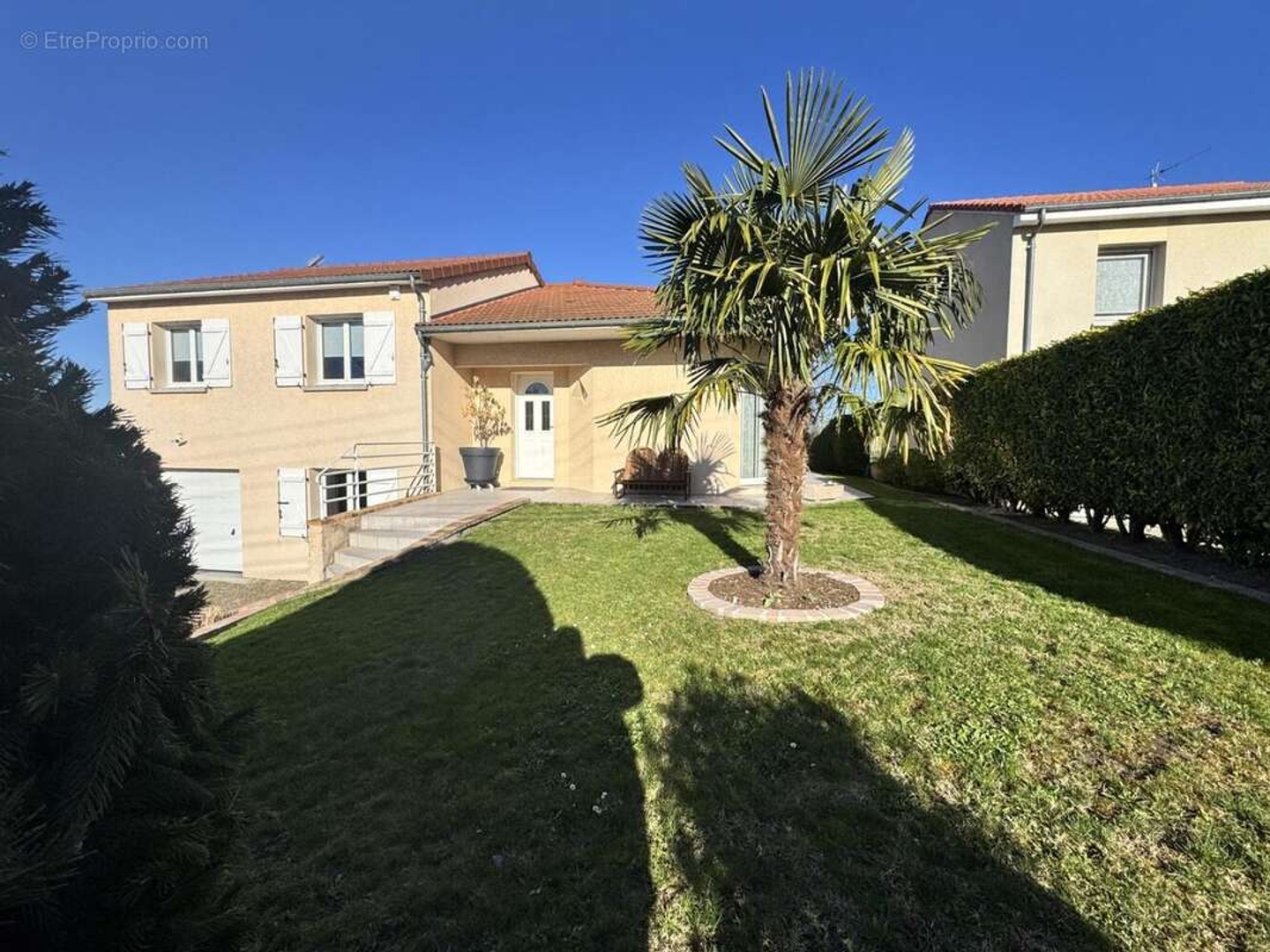 Maison à vendre - 6 pièces - 126m2 - Riom (63200)