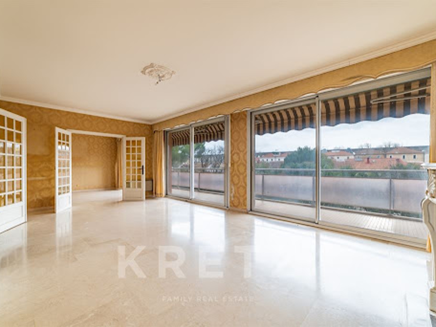 Appartement à vendre - 7 pièces - 165m2 - Montpellier (34000)