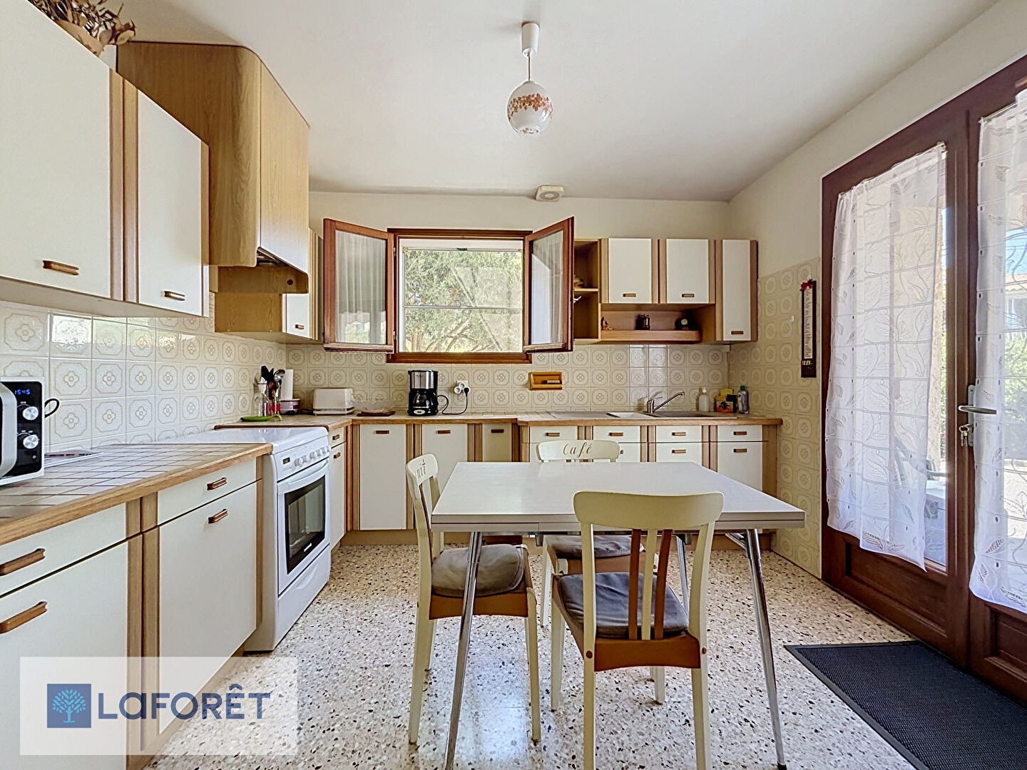 Maison à vendre - 4 pièces - 79m2 - Six-Fours-Les-Plages (83140)