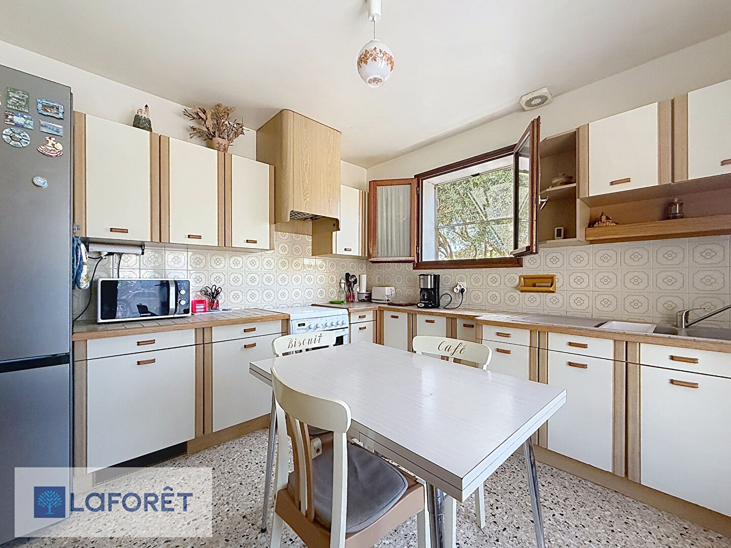 Maison à vendre - 4 pièces - 79m2 - Six-Fours-Les-Plages (83140)