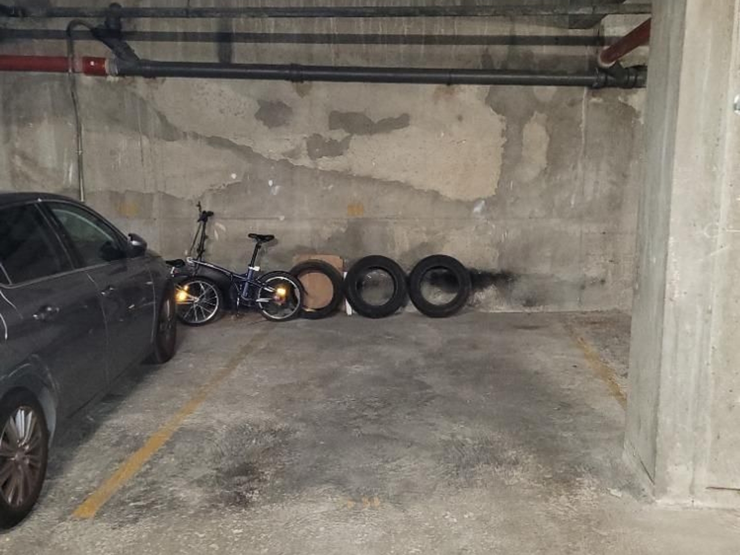Parking 14 m²