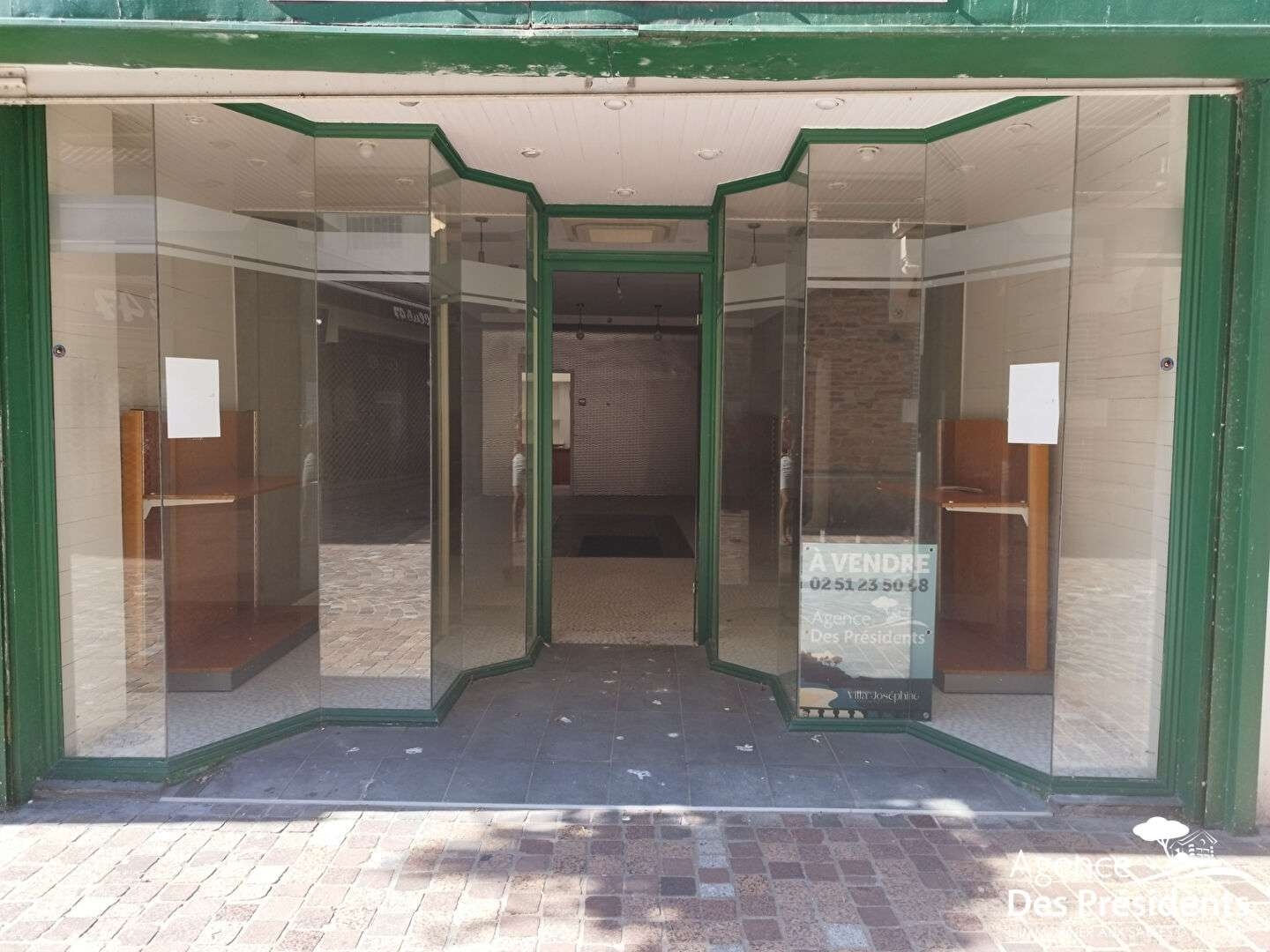 Locaux à vendre - 3 pièces - 85m2 - Les Sables-D'olonne (85100)