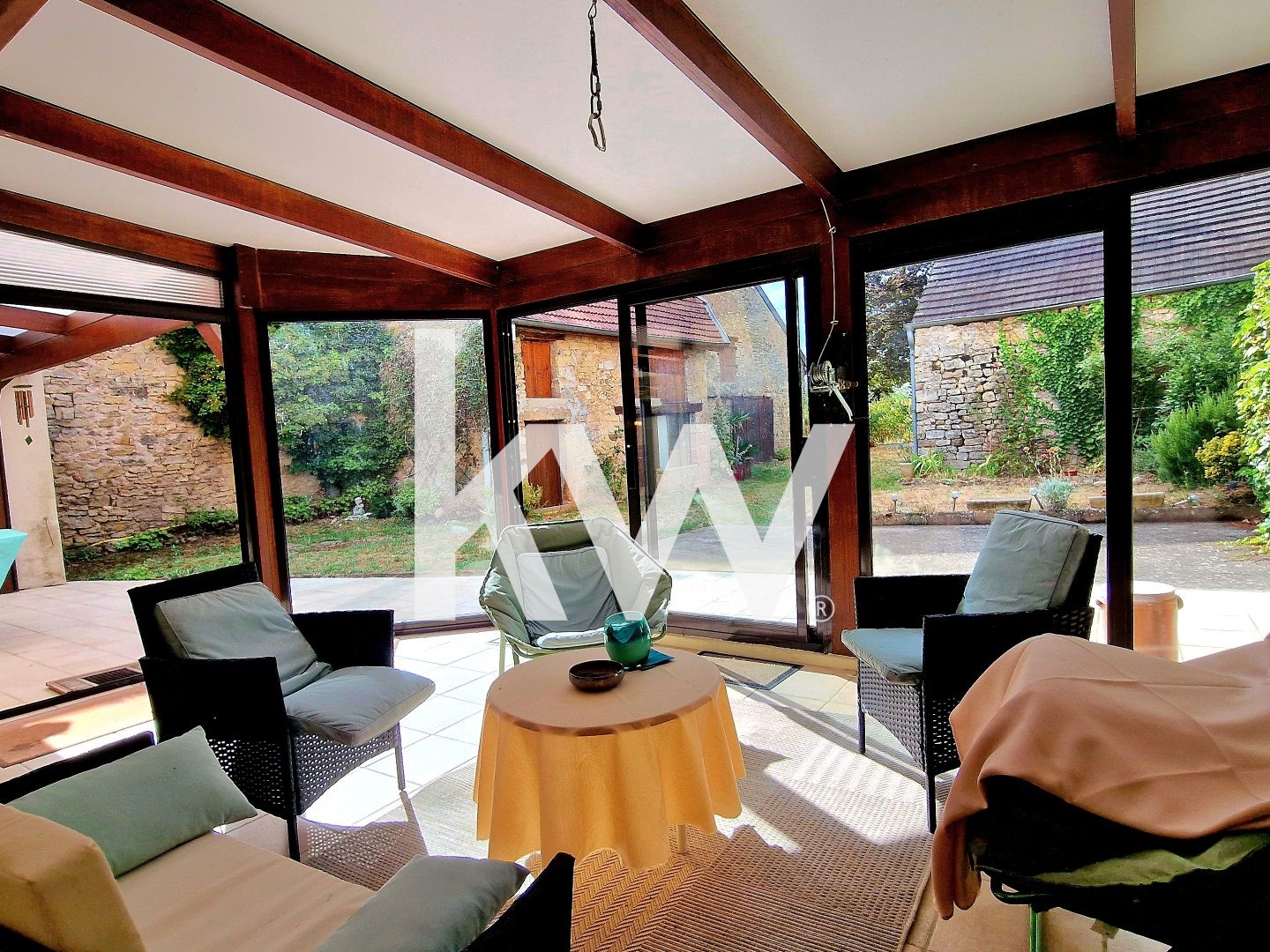 Maison à vendre - 9 pièces - 225m2 - Offlanges (39290)