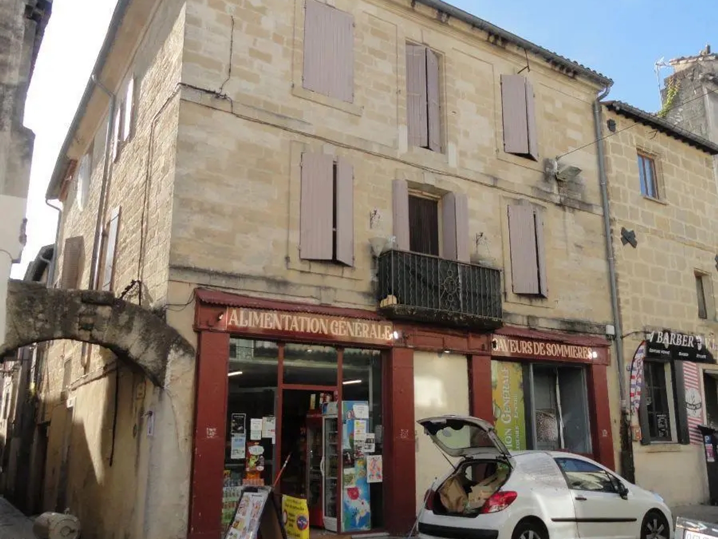 Immeuble de rapport 12 pièces