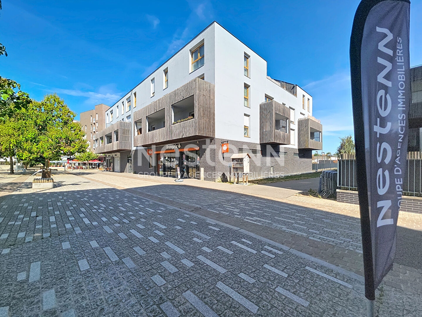 BOIS-D'ARCY - Quartier Croix Bonnet F1 37.15m² au dernier étage