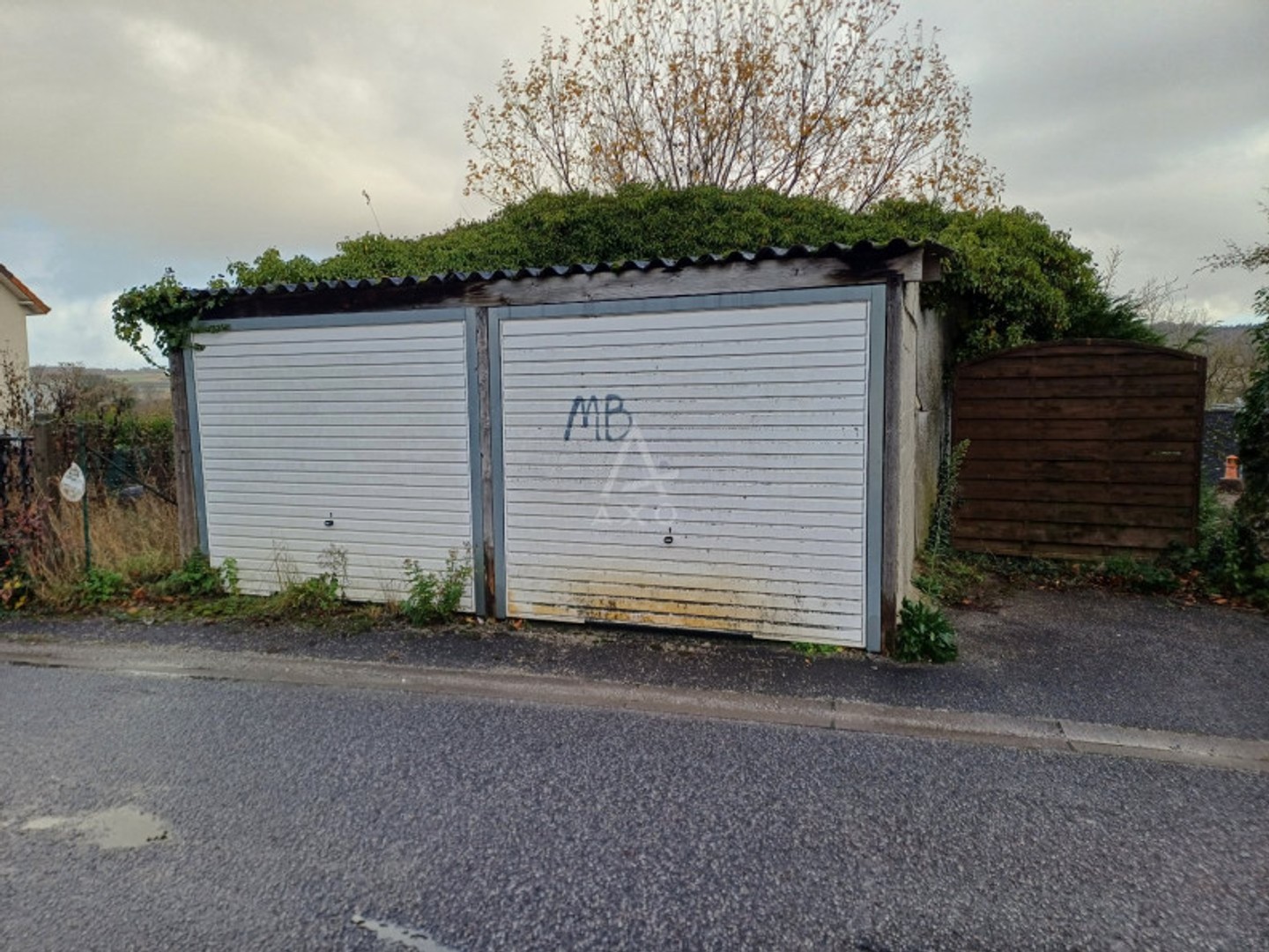 Garage 30 m²