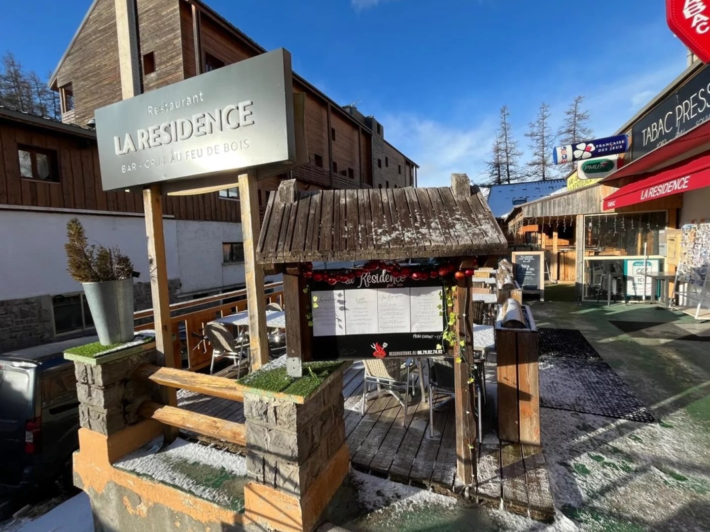 À VENDRE FONDS DE COMMERCE - RESTAURANT - VALBERG CENTRE