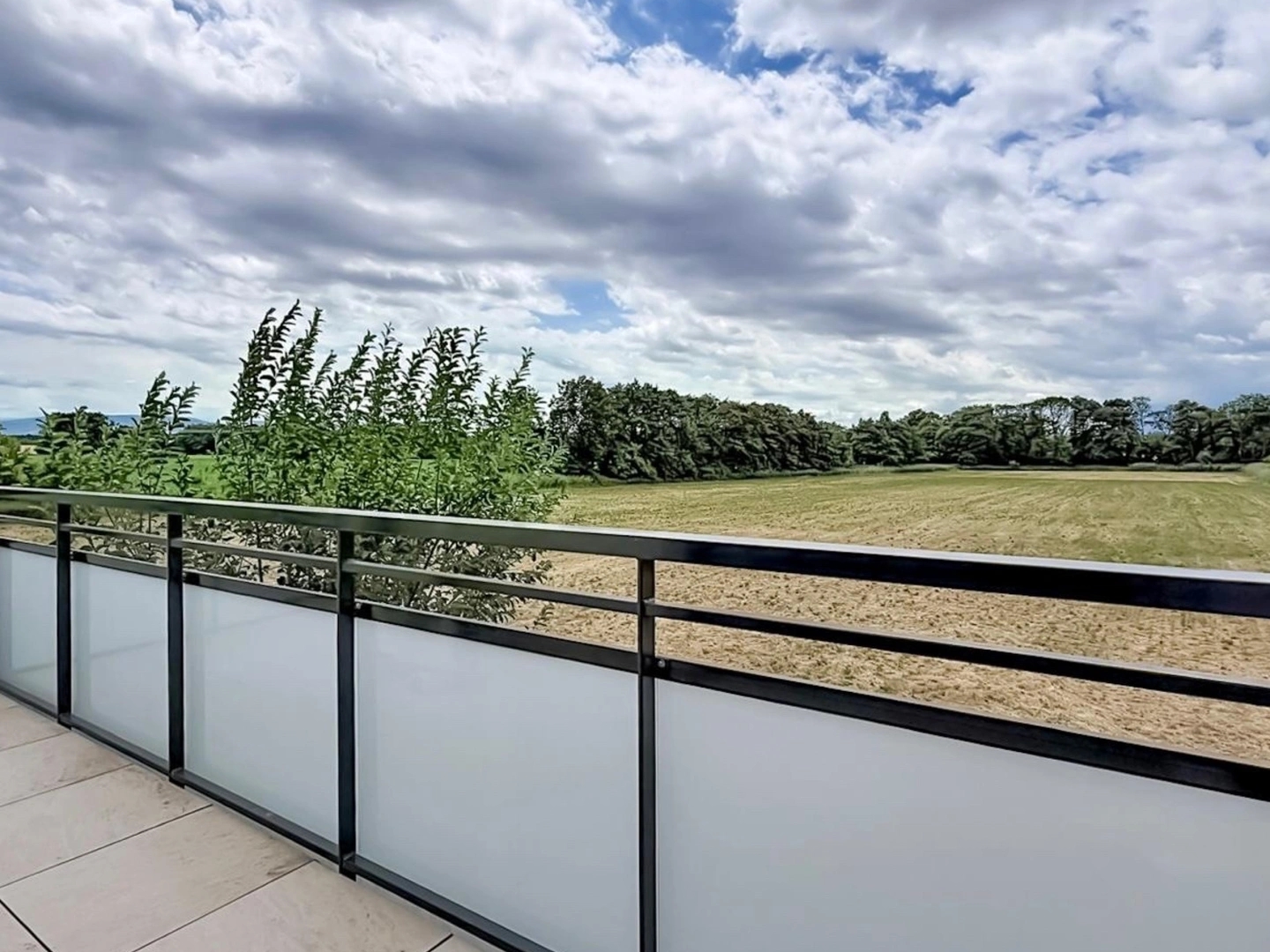 Appartement à vendre - 4 pièces - 80m2 - Ornex (01210)