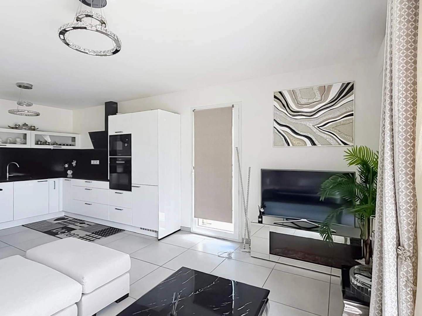 Appartement à vendre - 4 pièces - 80m2 - Ornex (01210)