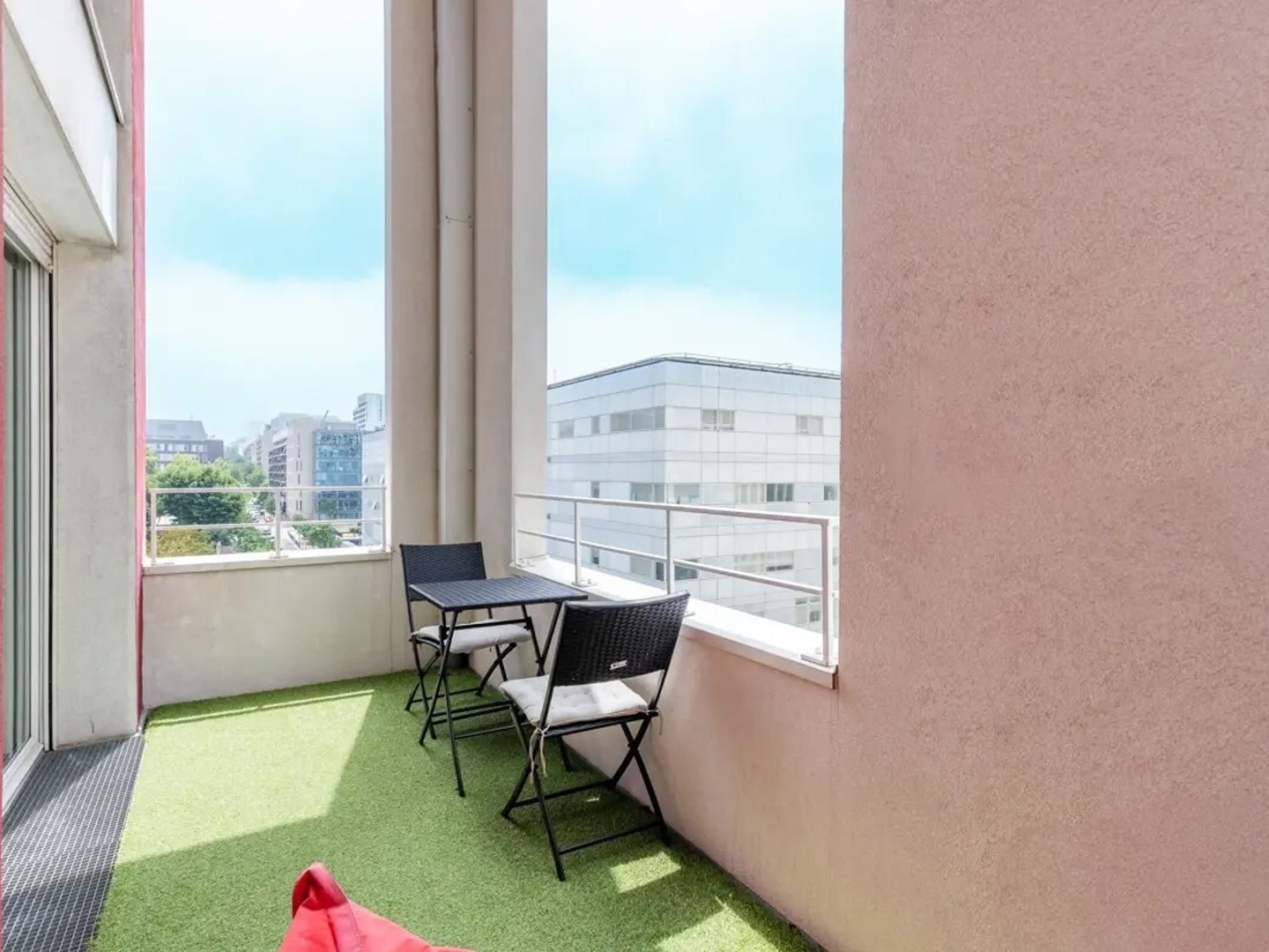Vends appartement - 80 m² - 3 pièces, 2 chambres - Marseille 2E Arrondissement 13002
