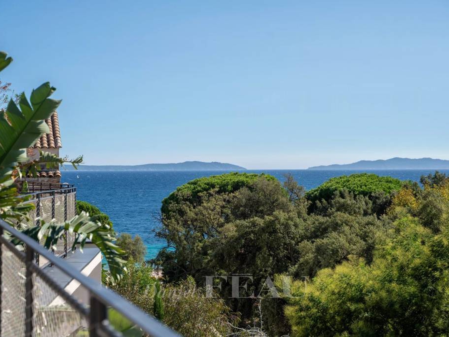 Maison à vendre - 5 pièces - 192m2 - Le Lavandou (83980)