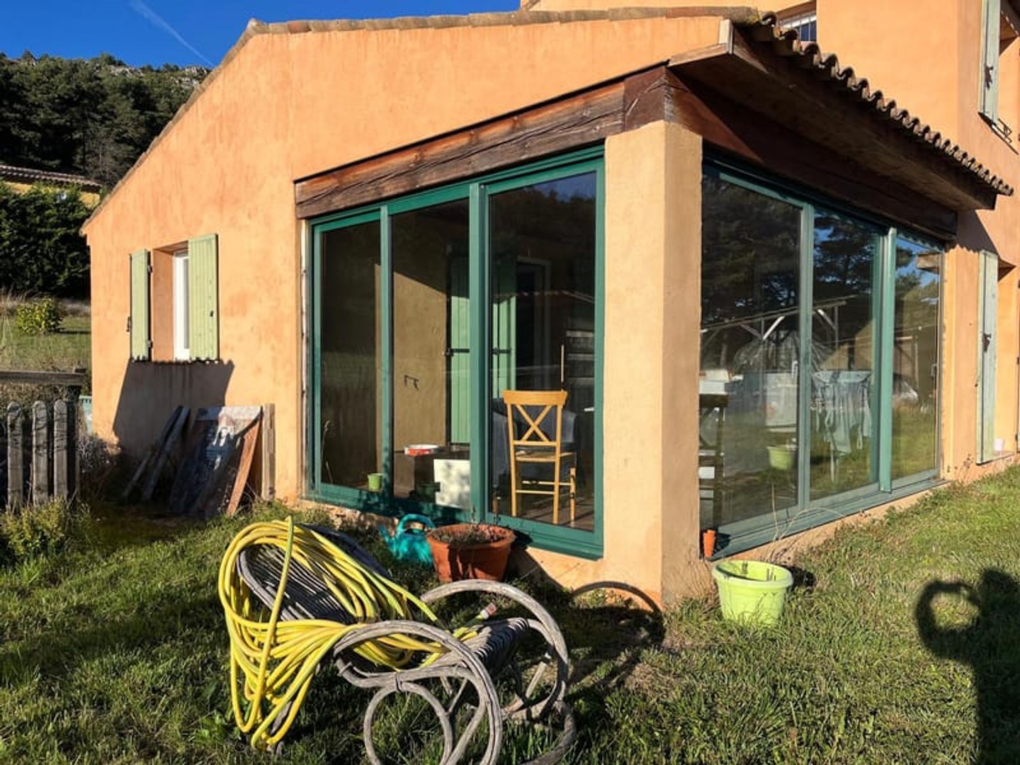 Appartement à vendre - 6 pièces - 111m2 - Valderoure (06750)