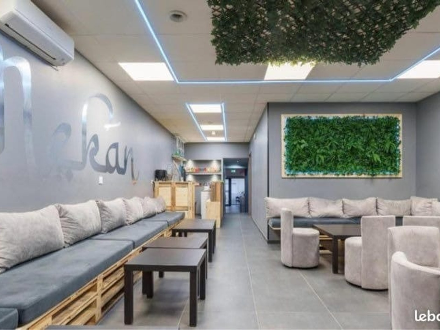 Commerce 2 pièces 120 m²