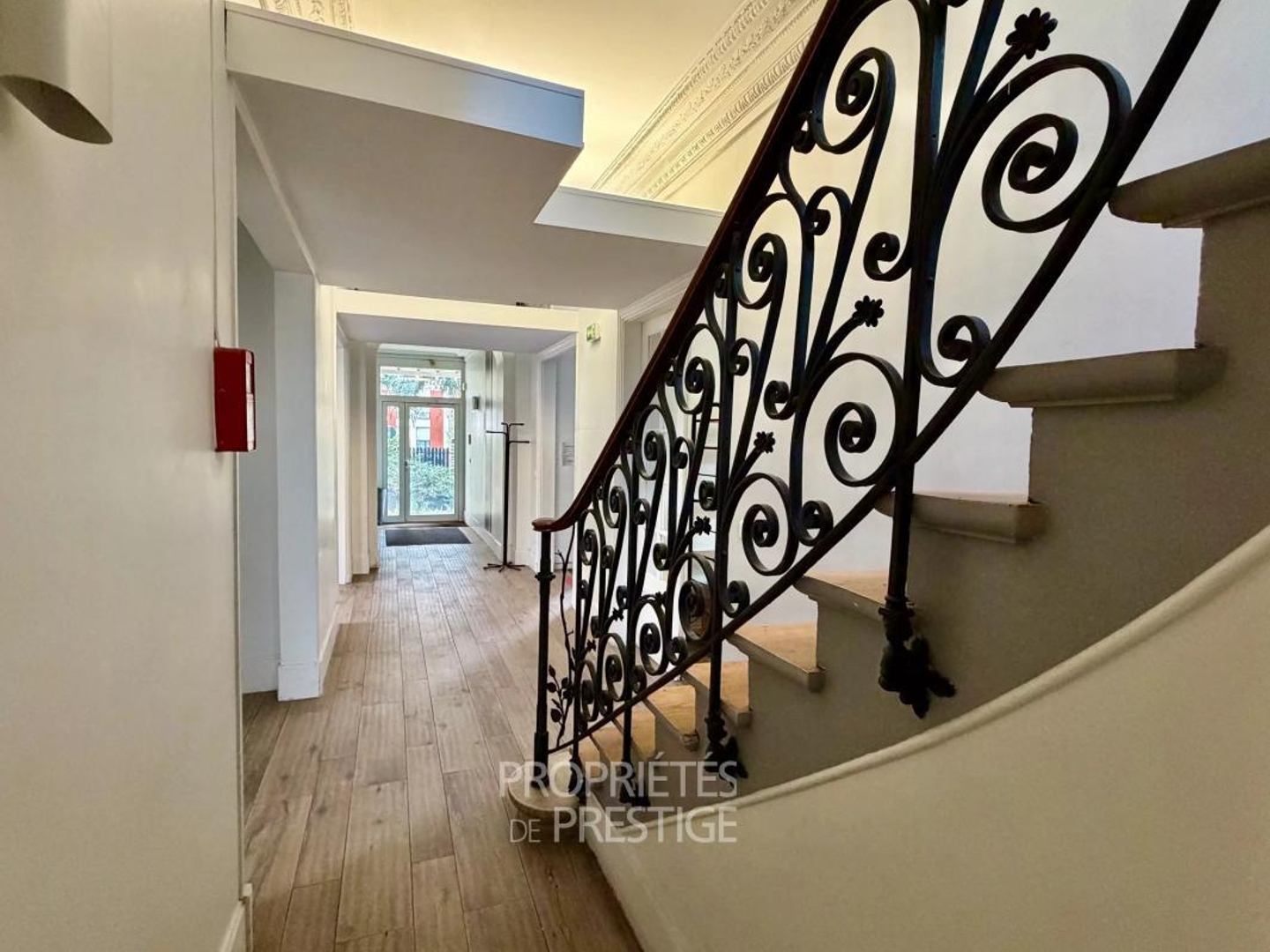 Maison à vendre - 17 pièces - 387m2 - Colombes (92700)