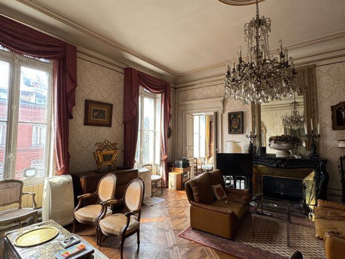 Appartement de caractère - 181m2 - Carmes