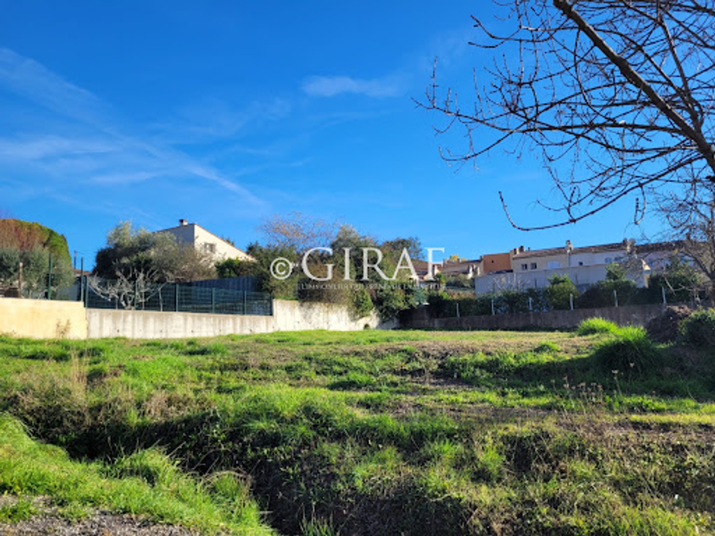 Terrain à vendre - 1050m2 - Villeneuve-Loubet (06270)