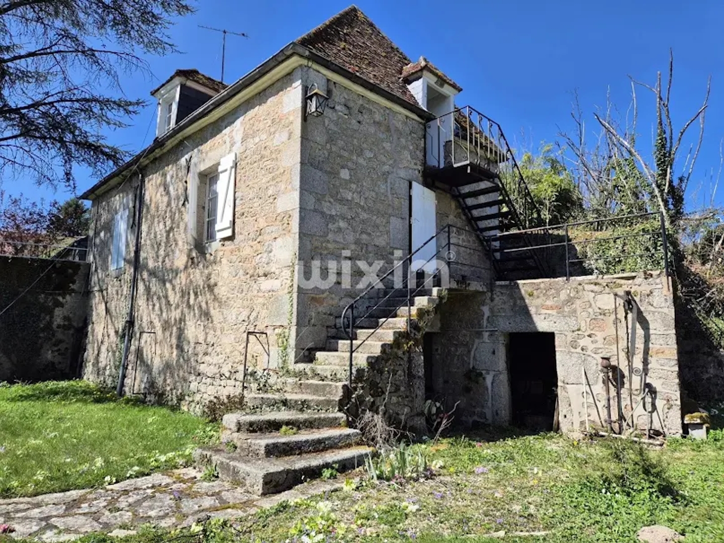 Propriété 10 pièces 336 m²