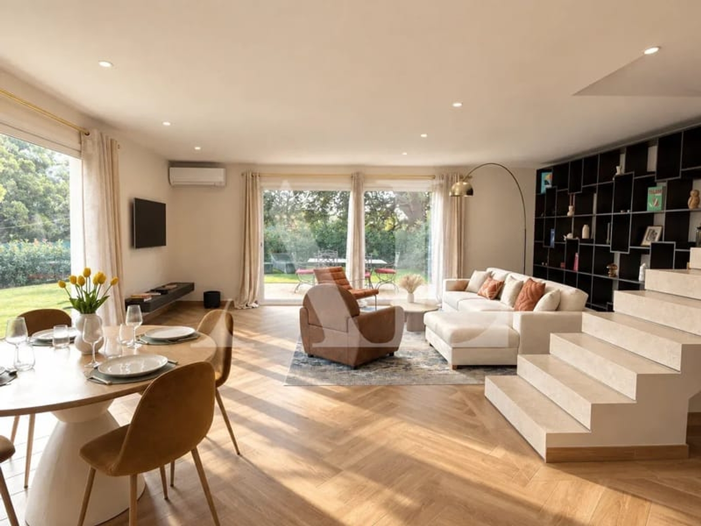Maison à vendre - 4 pièces - 127m2 - Vallauris (06220)