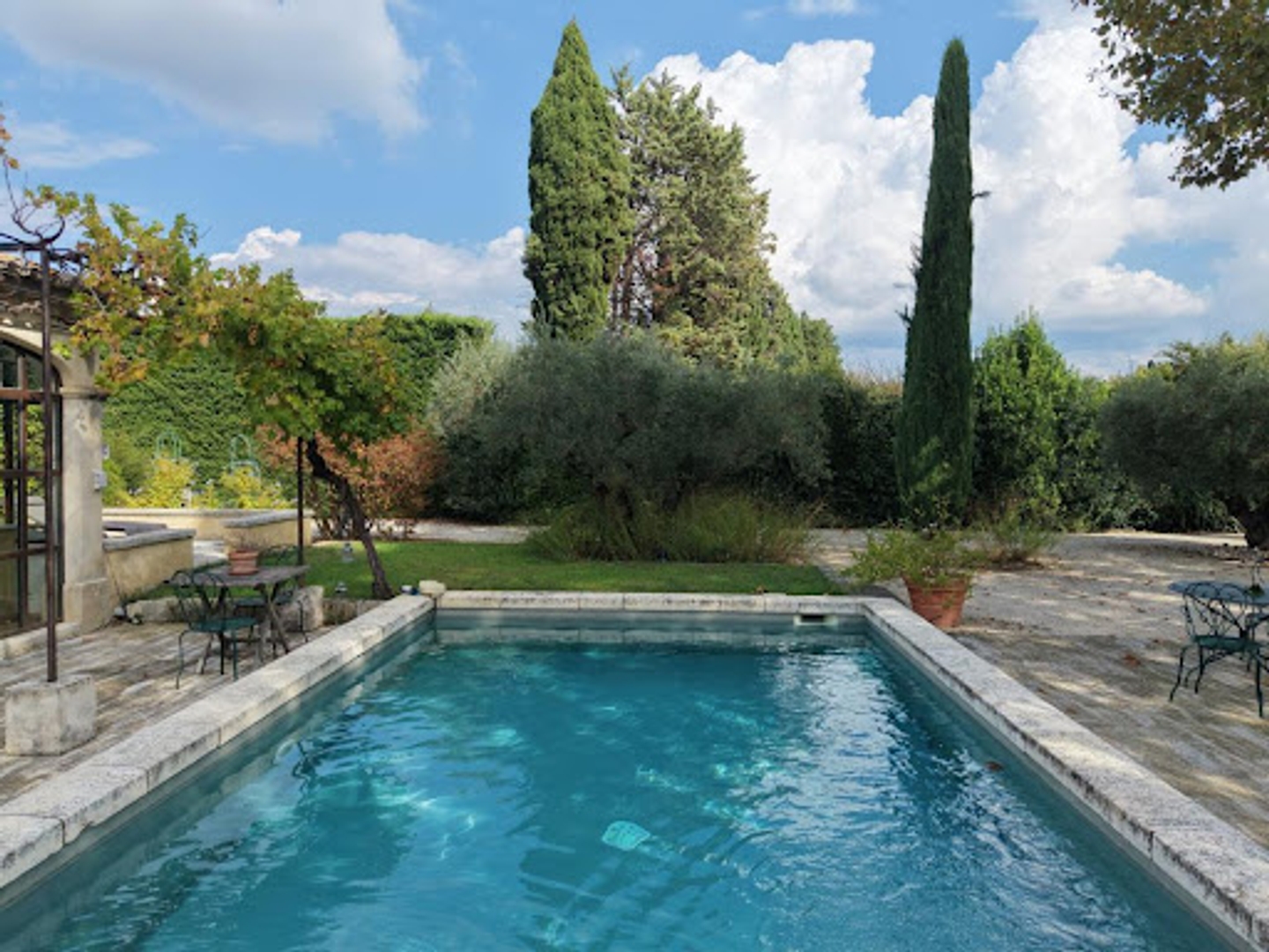 Maison à vendre - 6 pièces - 243m2 - Eygalières (13810)